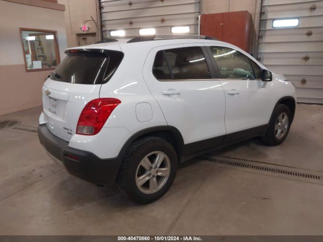 Photo 3 VIN: 3GNCJPSB9GL265120 - CHEVROLET TRAX 