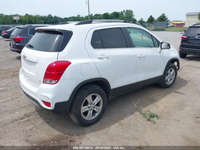 Photo 3 VIN: 3GNCJPSB9HL264230 - CHEVROLET TRAX 