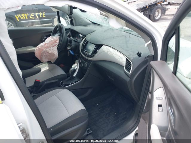 Photo 4 VIN: 3GNCJPSB9HL264230 - CHEVROLET TRAX 