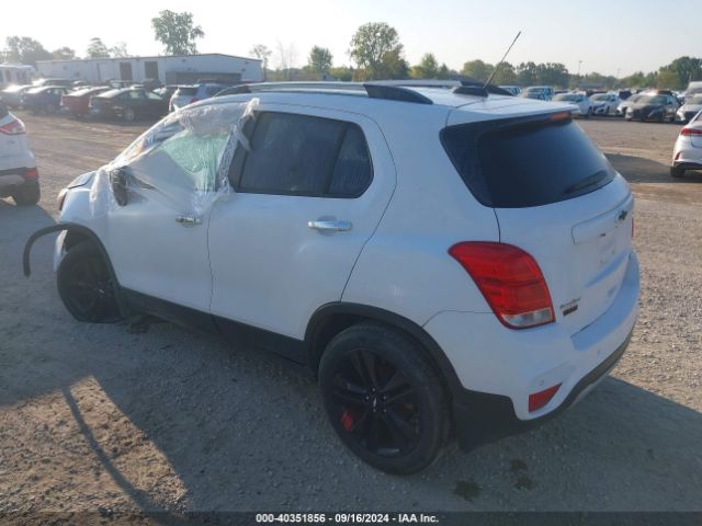 Photo 2 VIN: 3GNCJPSB9JL225904 - CHEVROLET TRAX 