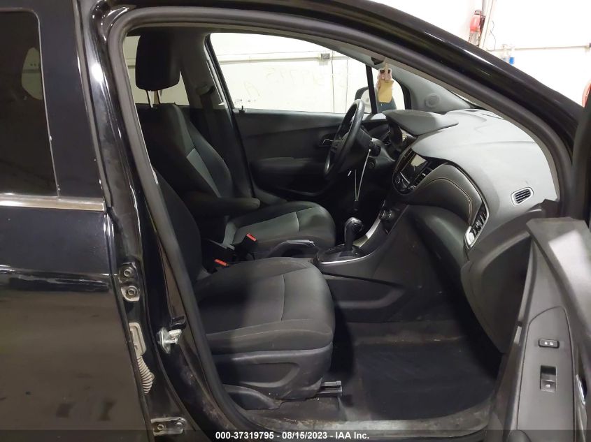 Photo 4 VIN: 3GNCJPSB9JL376385 - CHEVROLET TRAX 