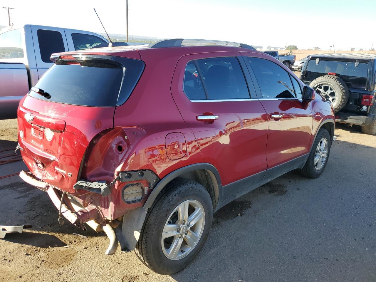 Photo 2 VIN: 3GNCJPSB9KL393320 - CHEVROLET TRAX 