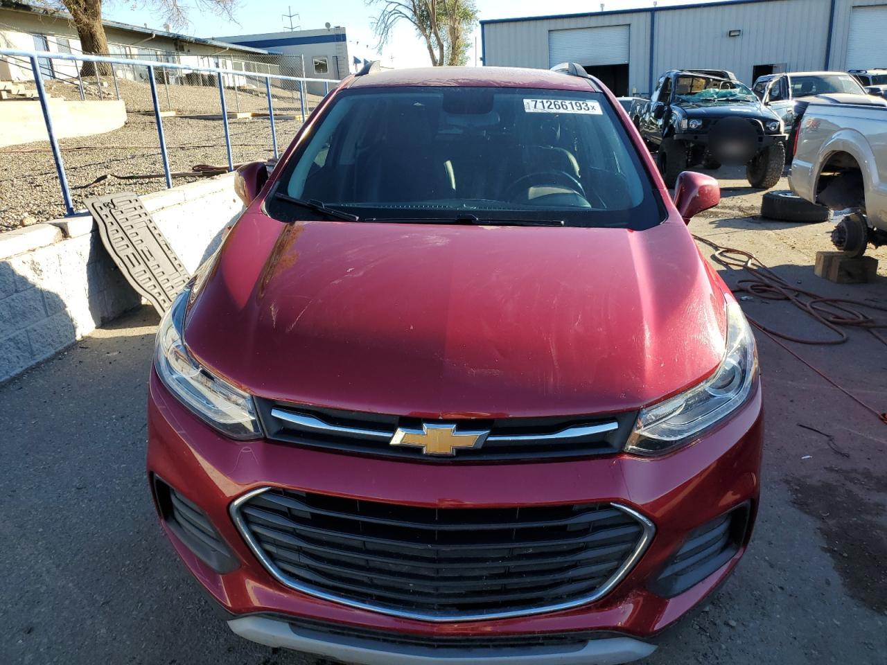 Photo 4 VIN: 3GNCJPSB9KL393320 - CHEVROLET TRAX 