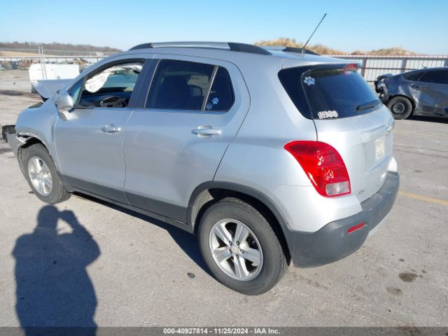 Photo 2 VIN: 3GNCJPSBXGL260556 - CHEVROLET TRAX 