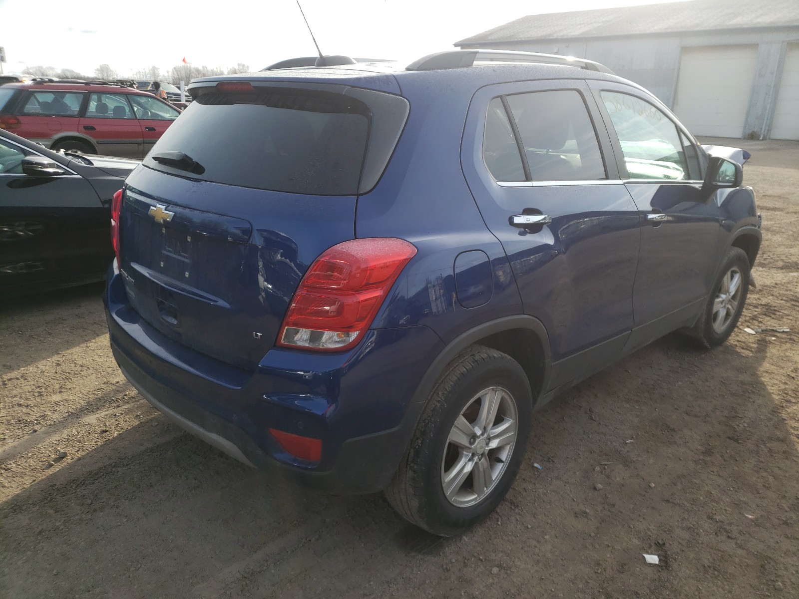 Photo 3 VIN: 3GNCJPSBXHL176951 - CHEVROLET TRAX 