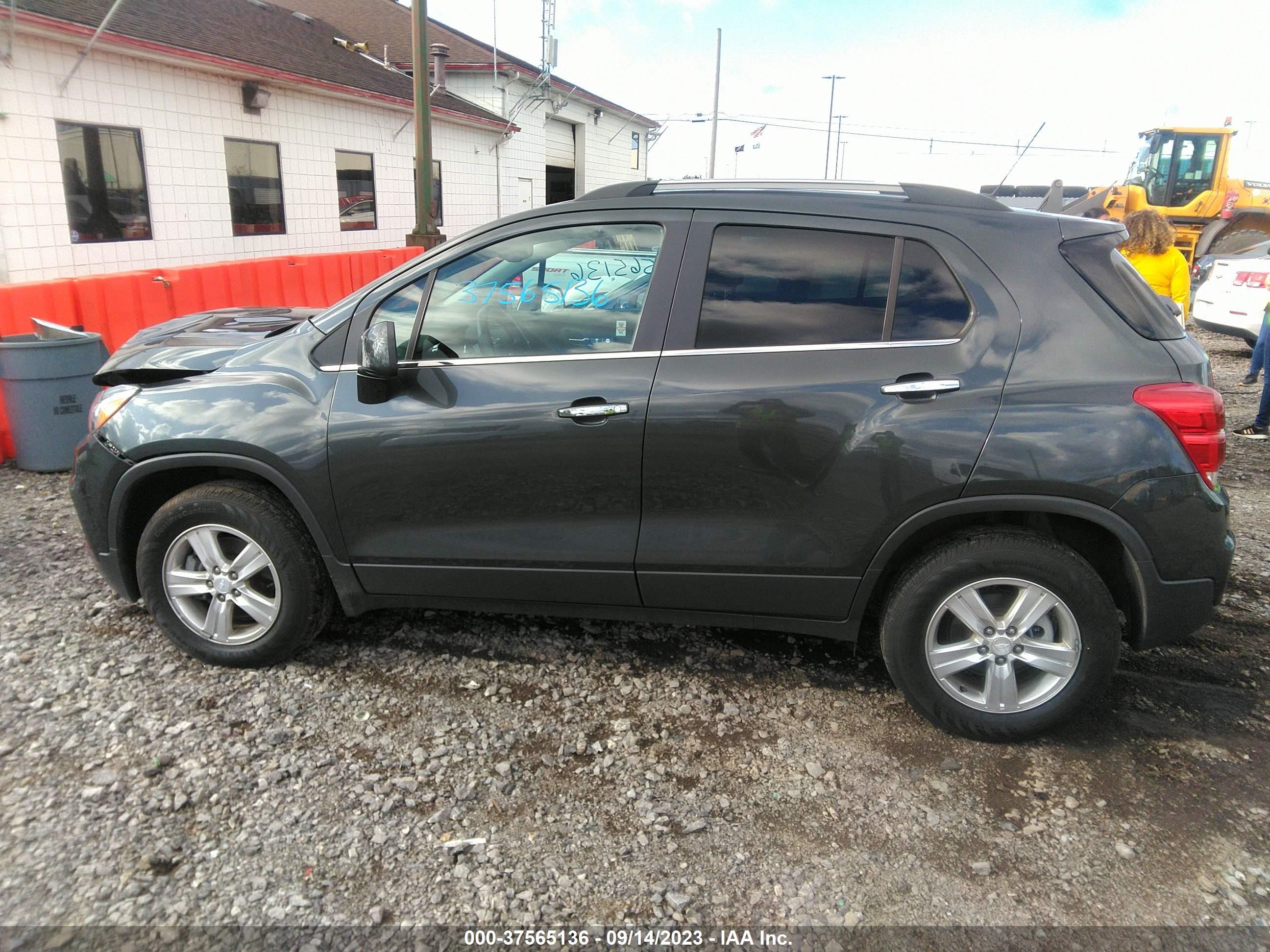 Photo 13 VIN: 3GNCJPSBXKL337872 - CHEVROLET TRAX 