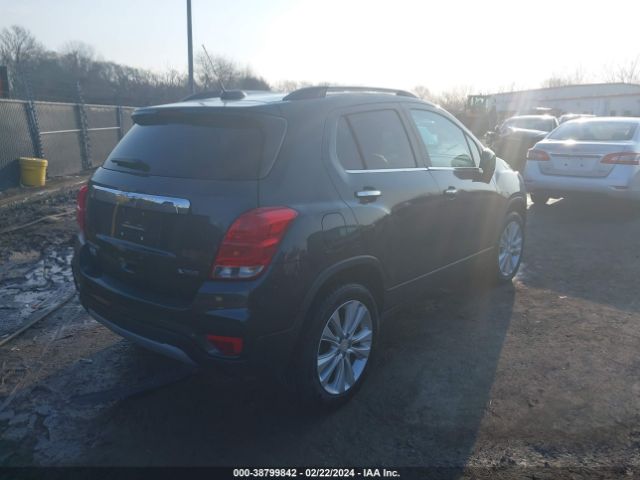 Photo 3 VIN: 3GNCJRSB0HL205949 - CHEVROLET TRAX 