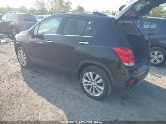 Photo 2 VIN: 3GNCJRSB1HL233274 - CHEVROLET TRAX 