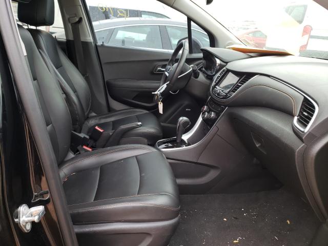 Photo 4 VIN: 3GNCJRSB2JL239994 - CHEVROLET TRAX PREMI 