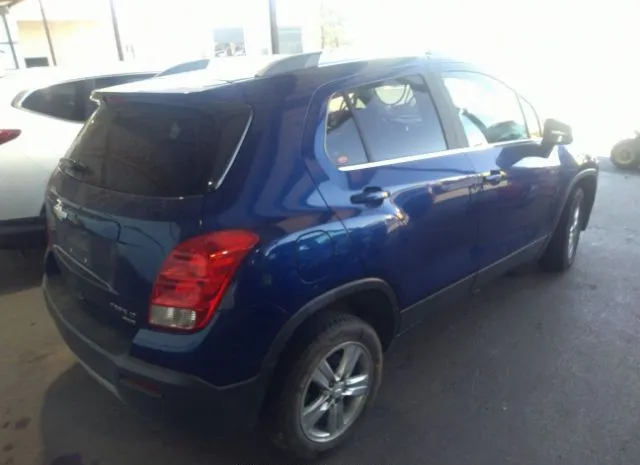 Photo 3 VIN: 3GNCJRSB4FL194774 - CHEVROLET TRAX 