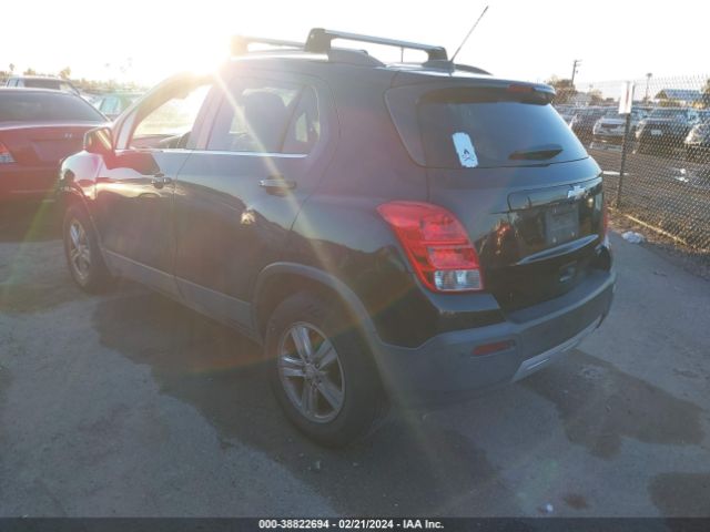 Photo 2 VIN: 3GNCJRSB4FL213811 - CHEVROLET TRAX 