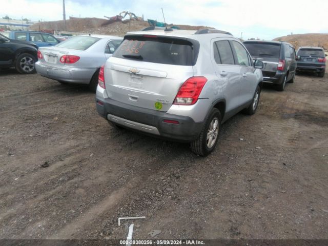 Photo 3 VIN: 3GNCJRSB5FL170970 - CHEVROLET TRAX 