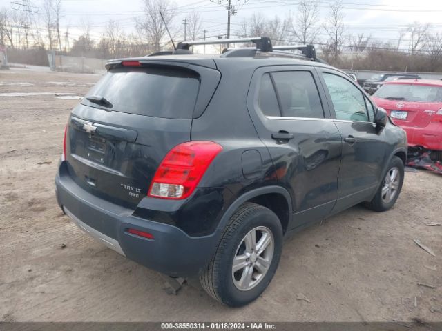 Photo 3 VIN: 3GNCJRSB5FL254027 - CHEVROLET TRAX 