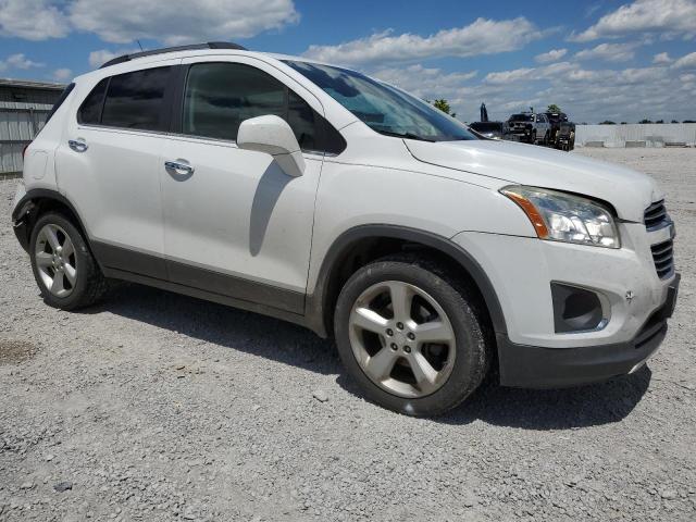 Photo 3 VIN: 3GNCJRSB8GL170723 - CHEVROLET TRAX LTZ 