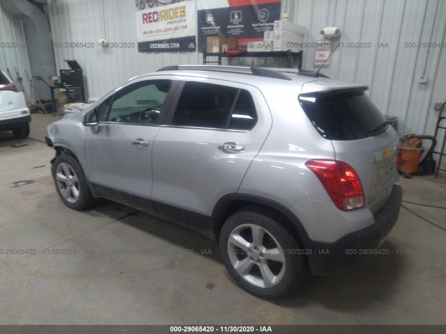 Photo 2 VIN: 3GNCJRSB8GL195296 - CHEVROLET TRAX 