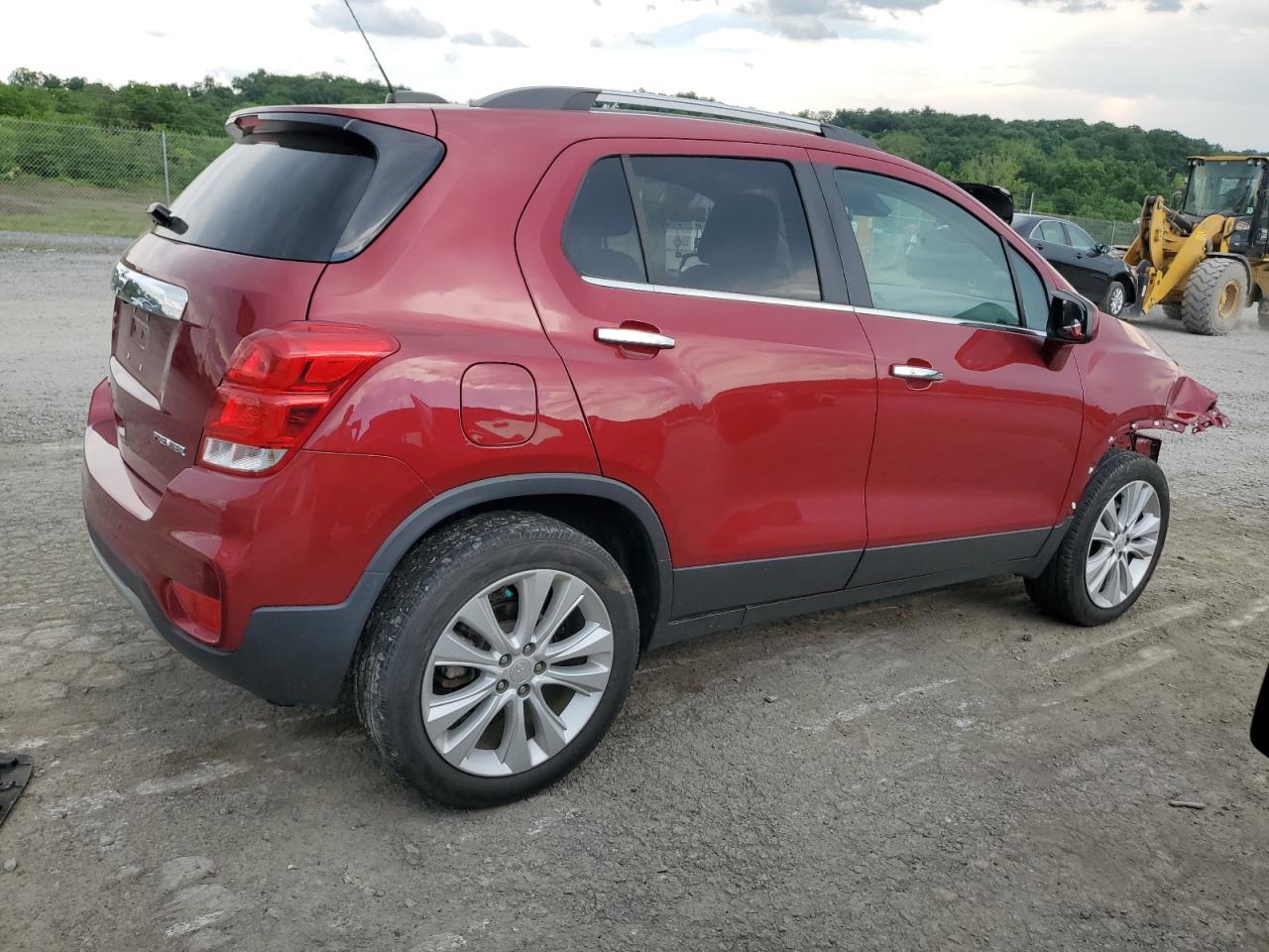 Photo 2 VIN: 3GNCJRSB9KL262951 - CHEVROLET TRAX 