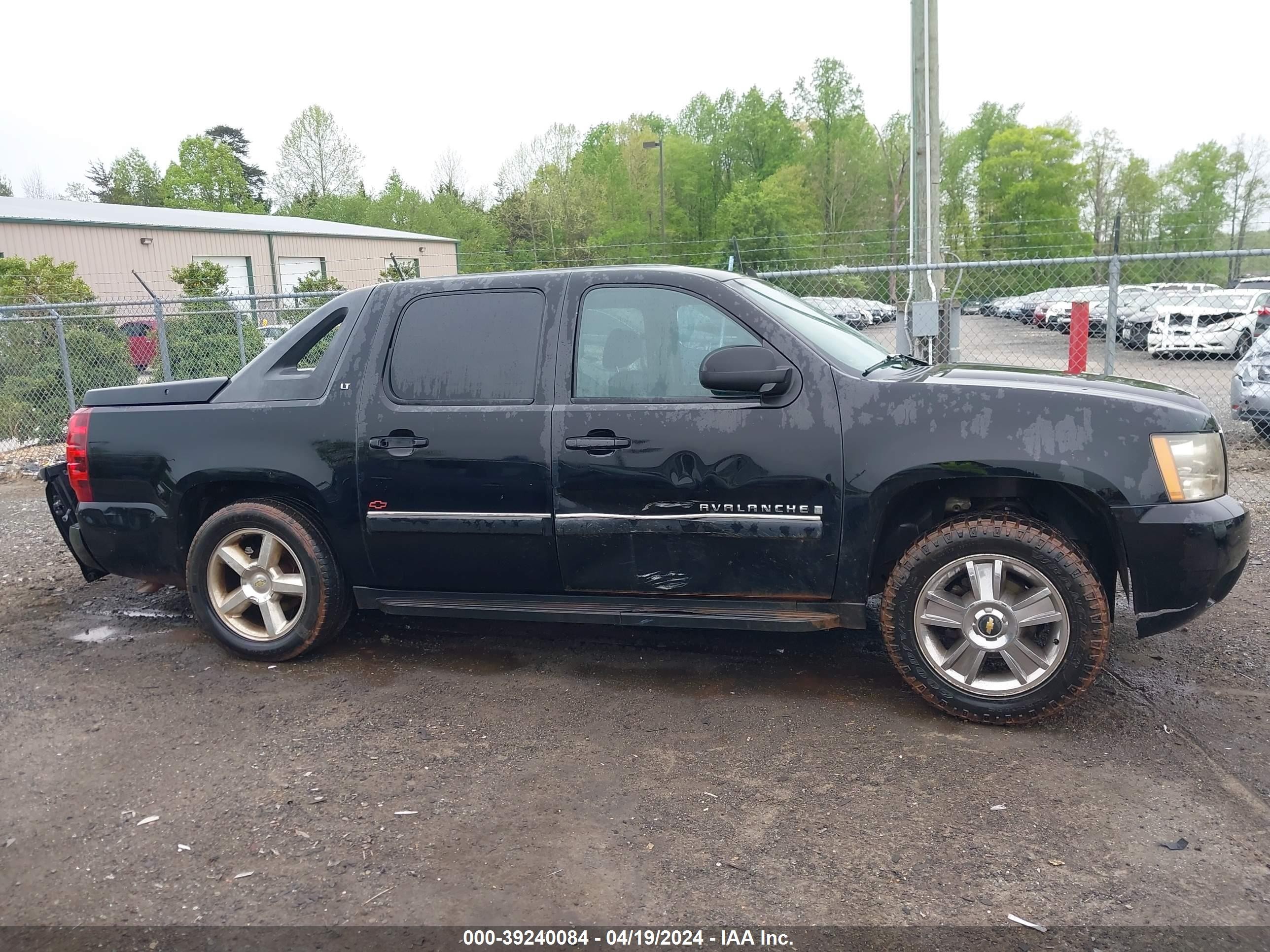 Photo 11 VIN: 3GNEC12037G316019 - CHEVROLET AVALANCHE 