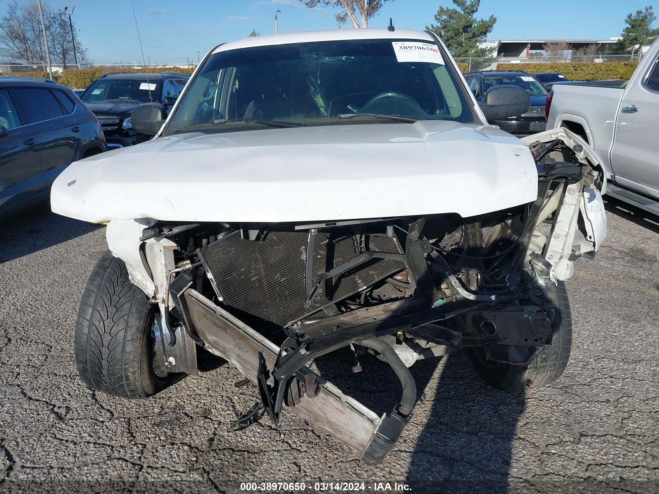 Photo 10 VIN: 3GNEC12047G157155 - CHEVROLET AVALANCHE 