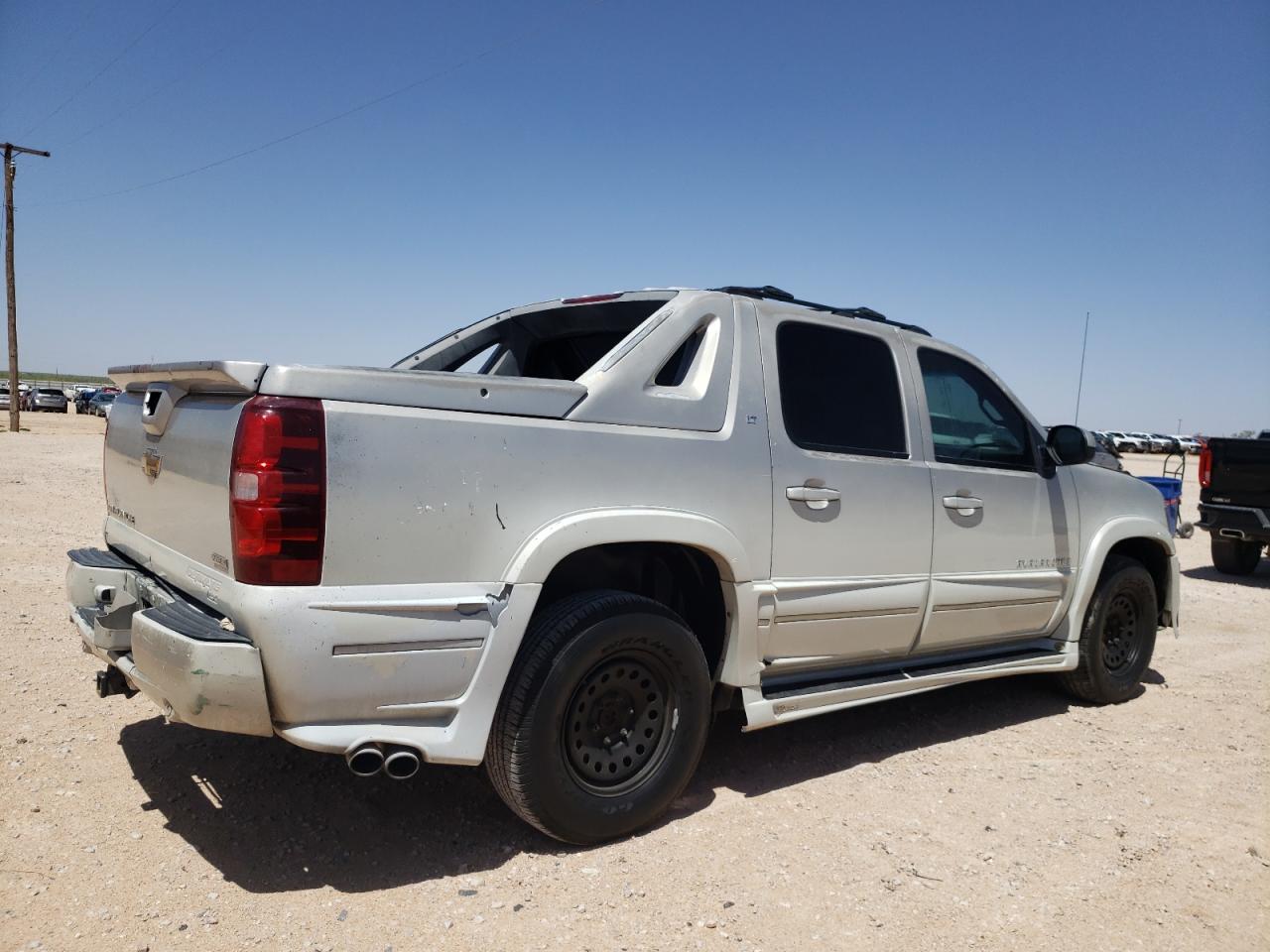 Photo 2 VIN: 3GNEC12047G241847 - CHEVROLET AVALANCHE 