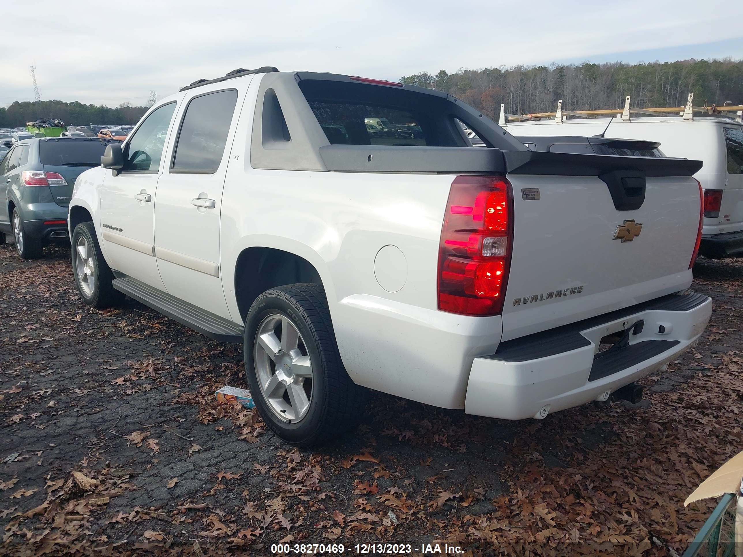 Photo 2 VIN: 3GNEC12087G131528 - CHEVROLET AVALANCHE 