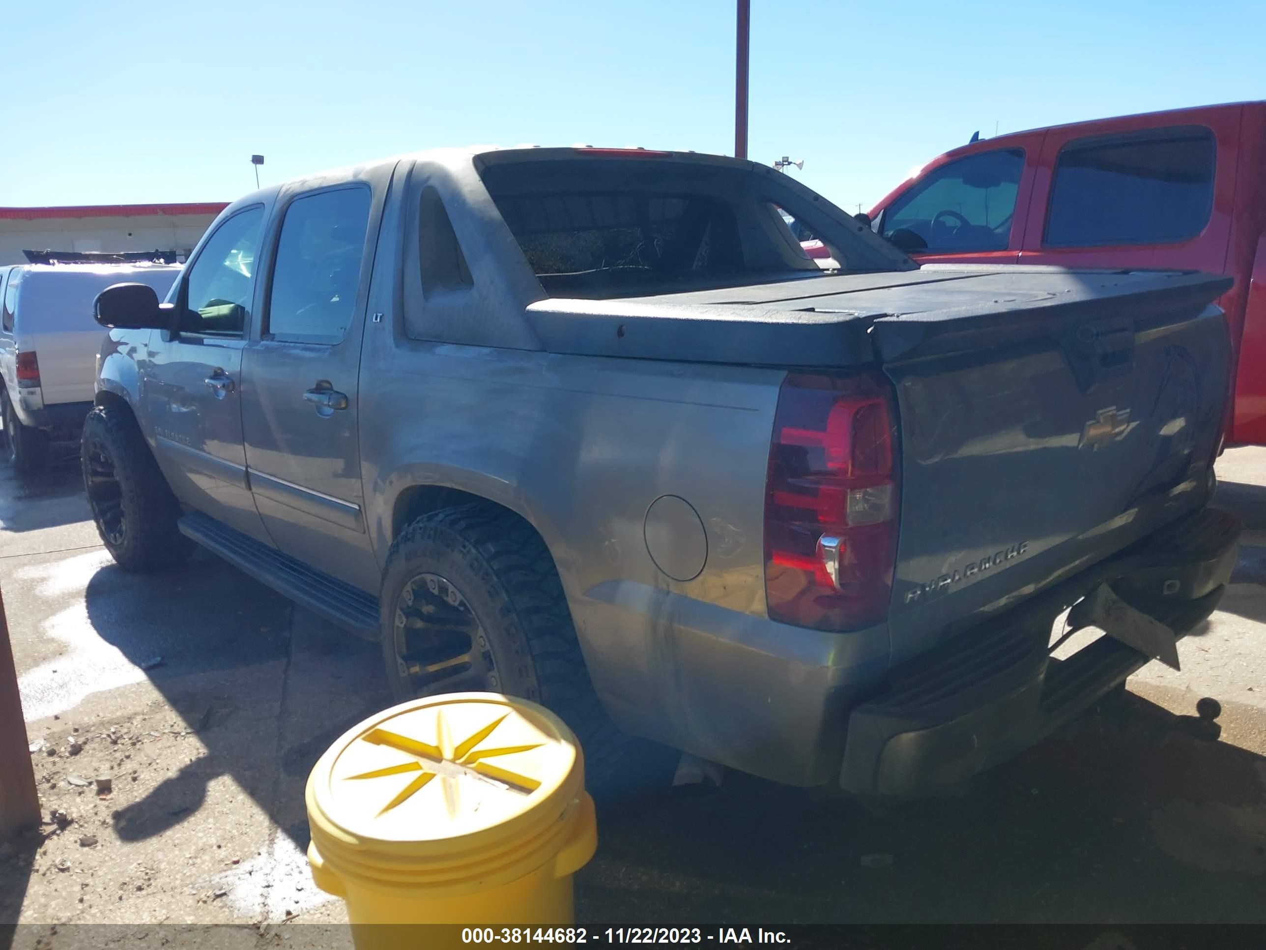 Photo 2 VIN: 3GNEC12088G147102 - CHEVROLET AVALANCHE 