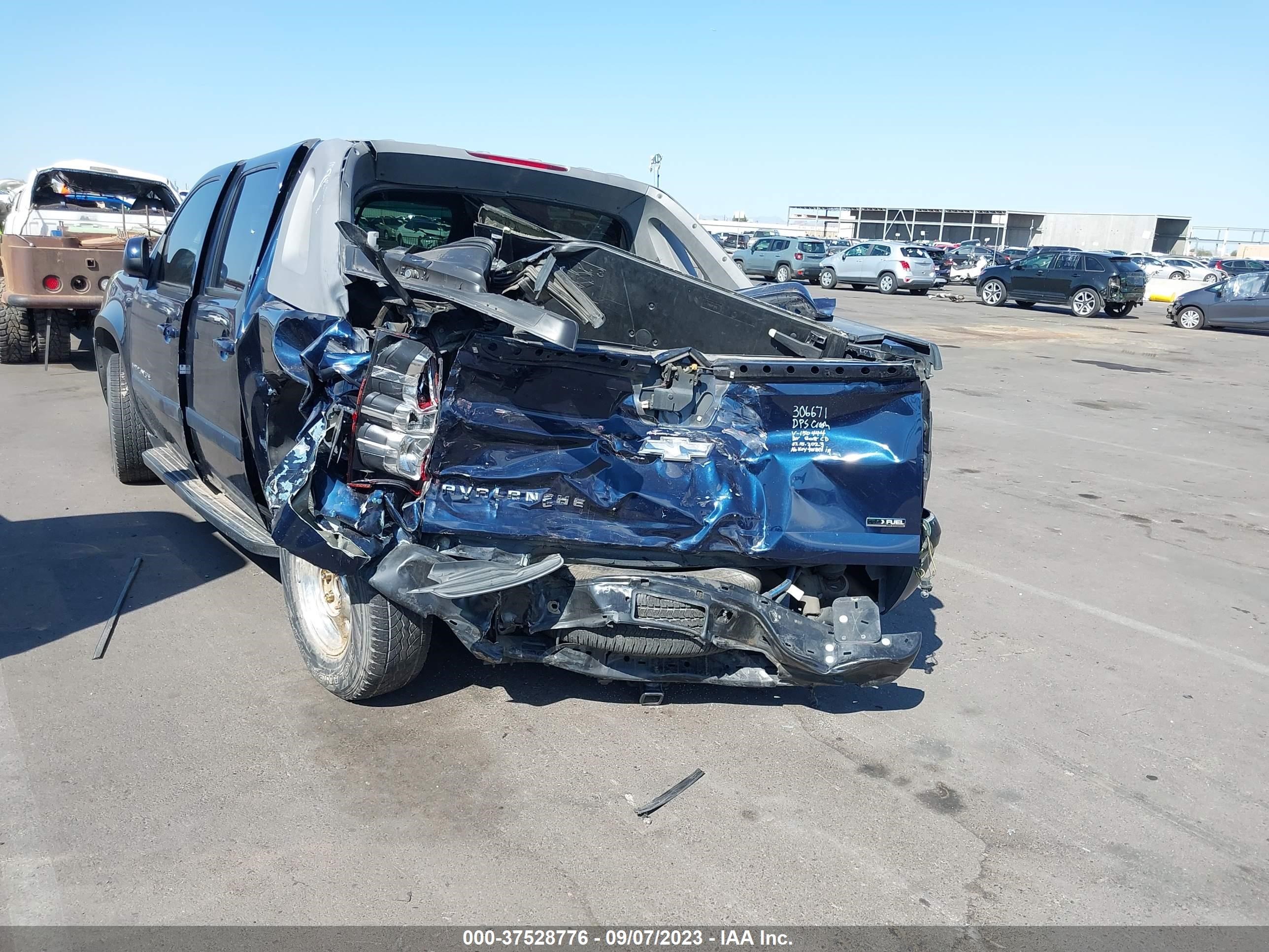 Photo 2 VIN: 3GNEC12097G150444 - CHEVROLET AVALANCHE 