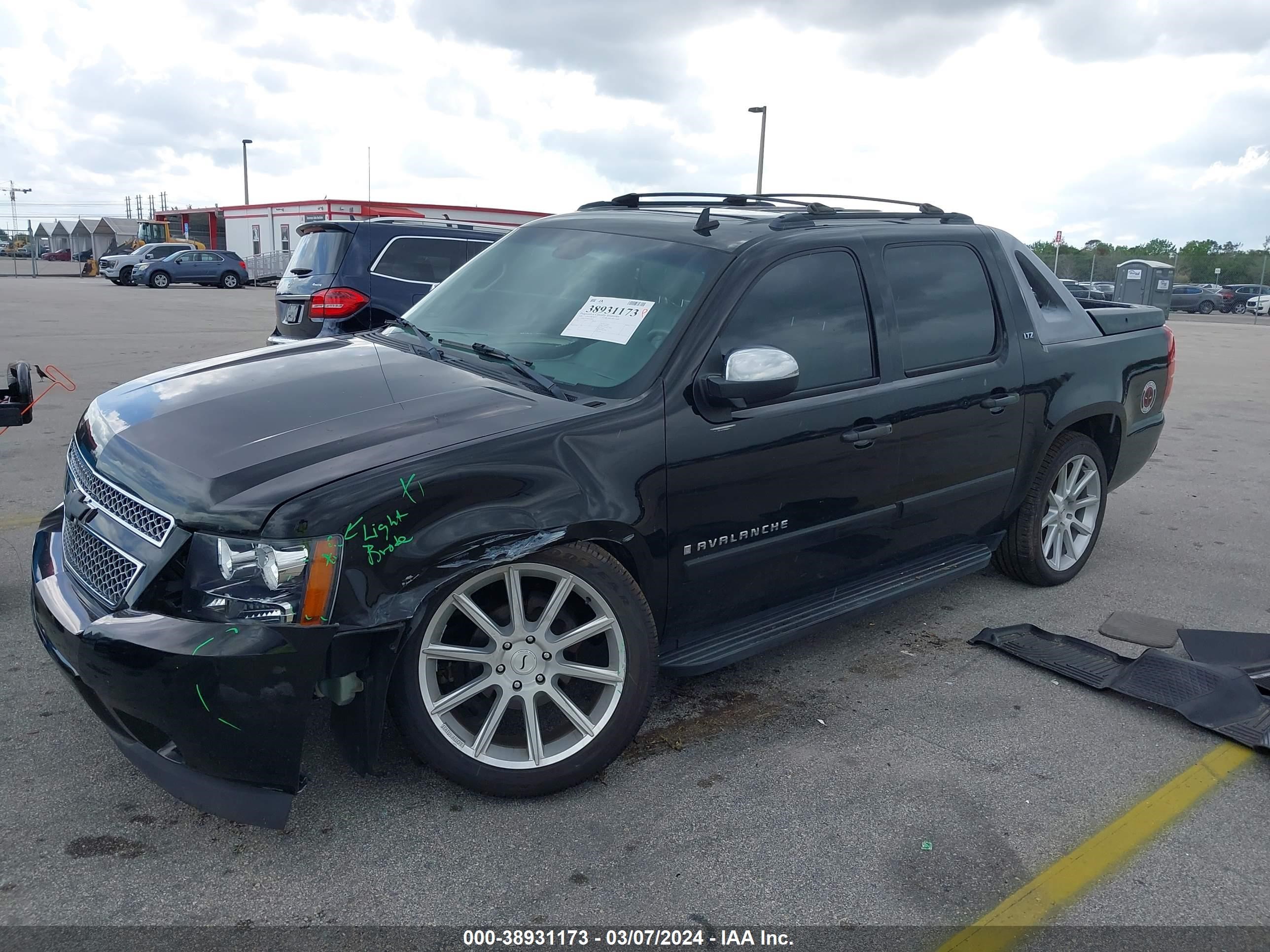 Photo 1 VIN: 3GNEC12098G129840 - CHEVROLET AVALANCHE 