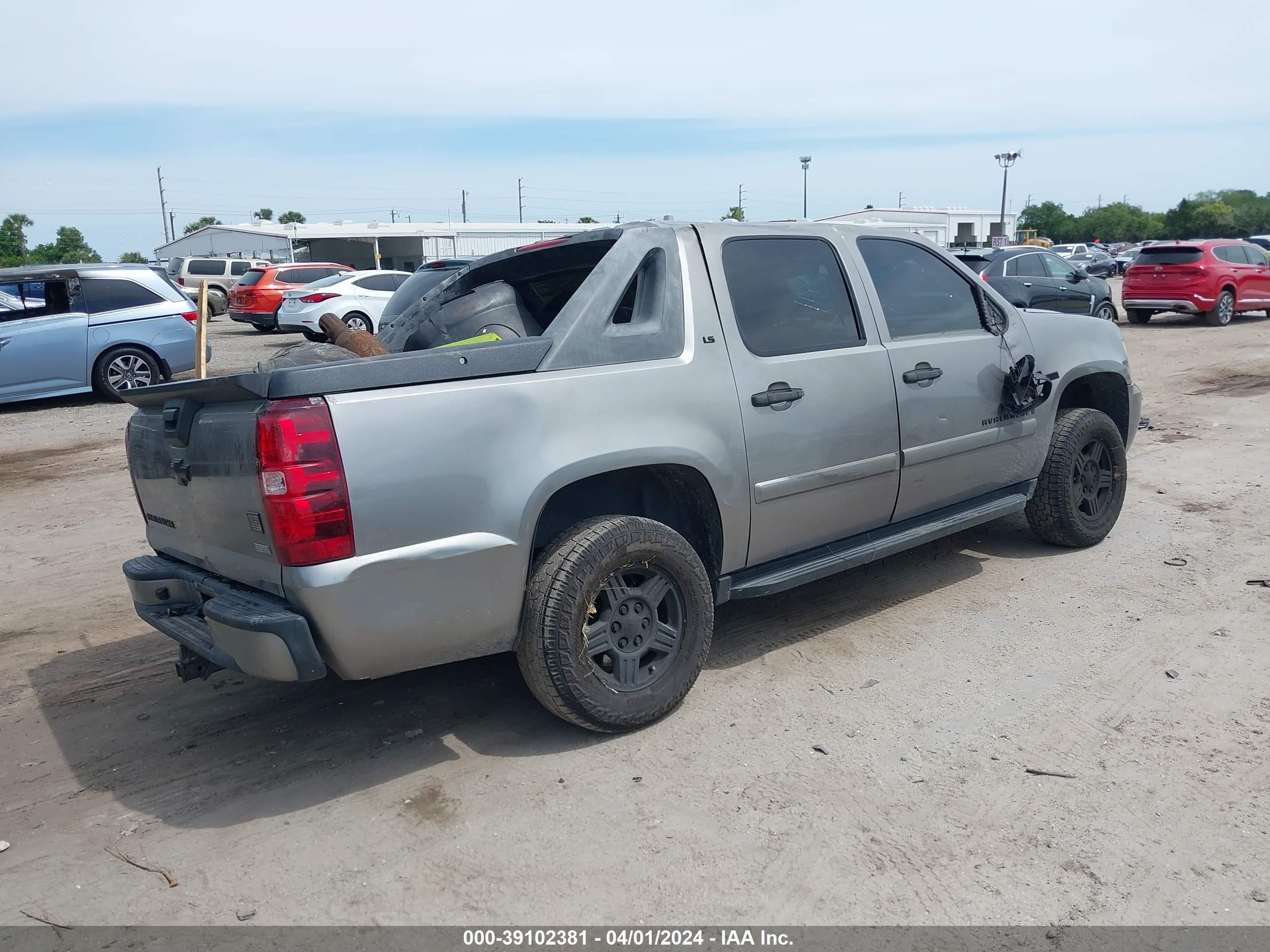 Photo 3 VIN: 3GNEC120X7G213194 - CHEVROLET AVALANCHE 