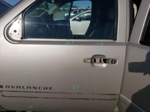 Photo 6 VIN: 3GNEC120X8G136683 - CHEVROLET AVALANCHE 