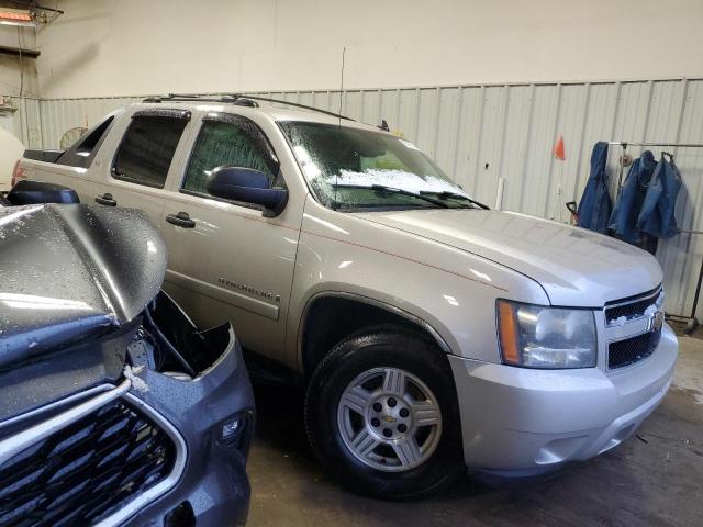 Photo 3 VIN: 3GNEC120X8G181011 - CHEVROLET AVALANCHE 