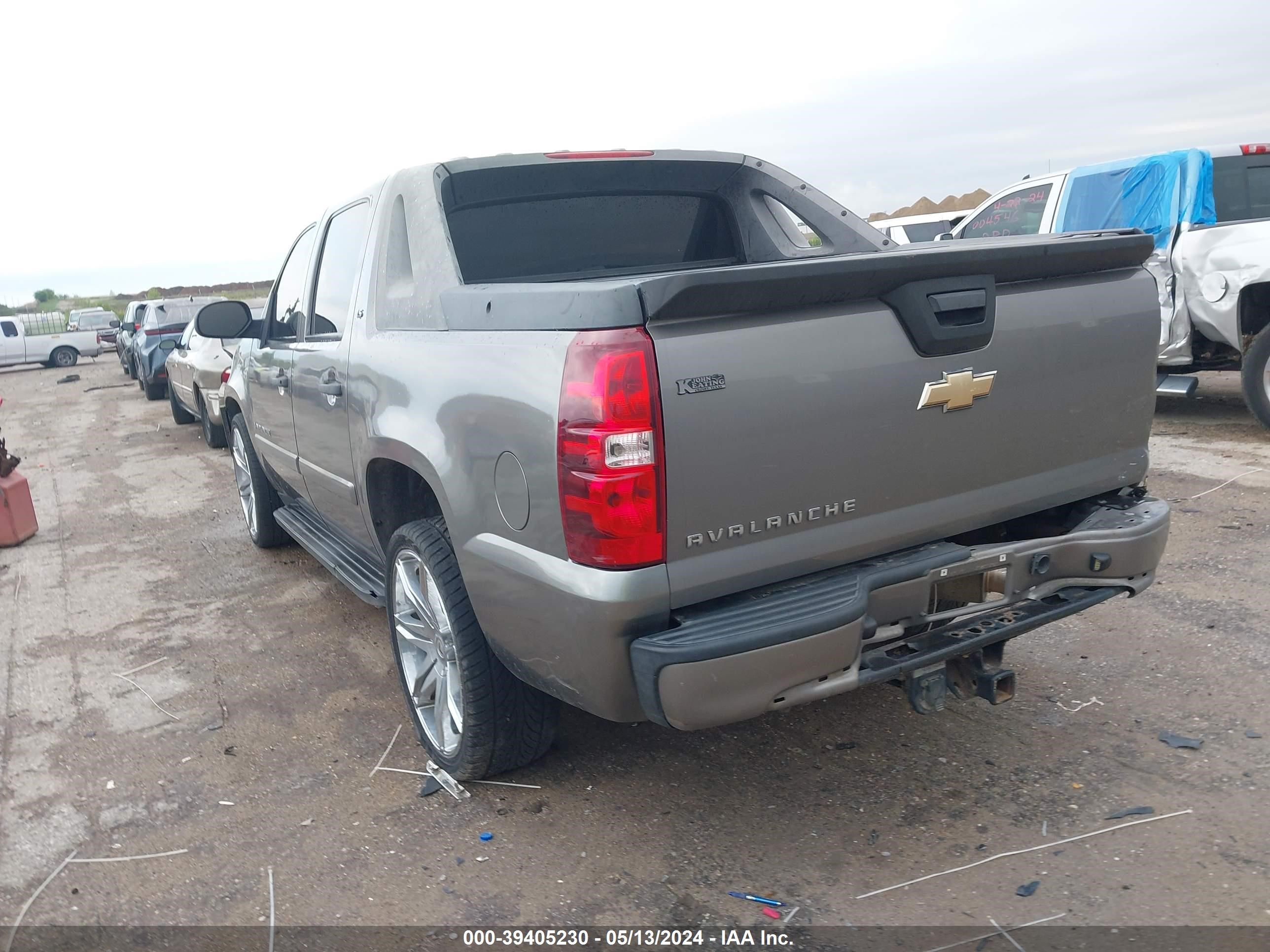 Photo 2 VIN: 3GNEC12J27G144526 - CHEVROLET AVALANCHE 