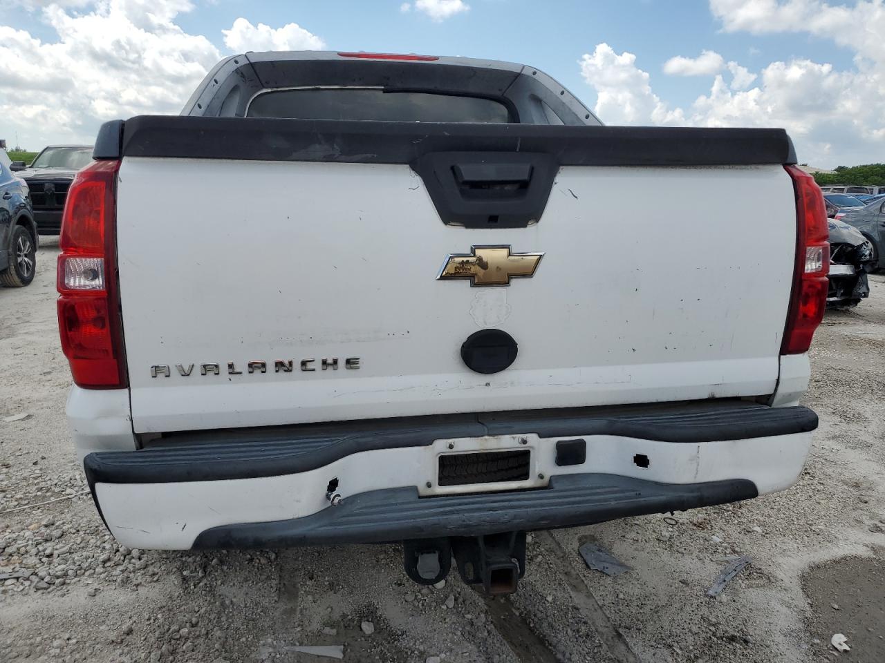 Photo 5 VIN: 3GNEC12J27G152500 - CHEVROLET AVALANCHE 