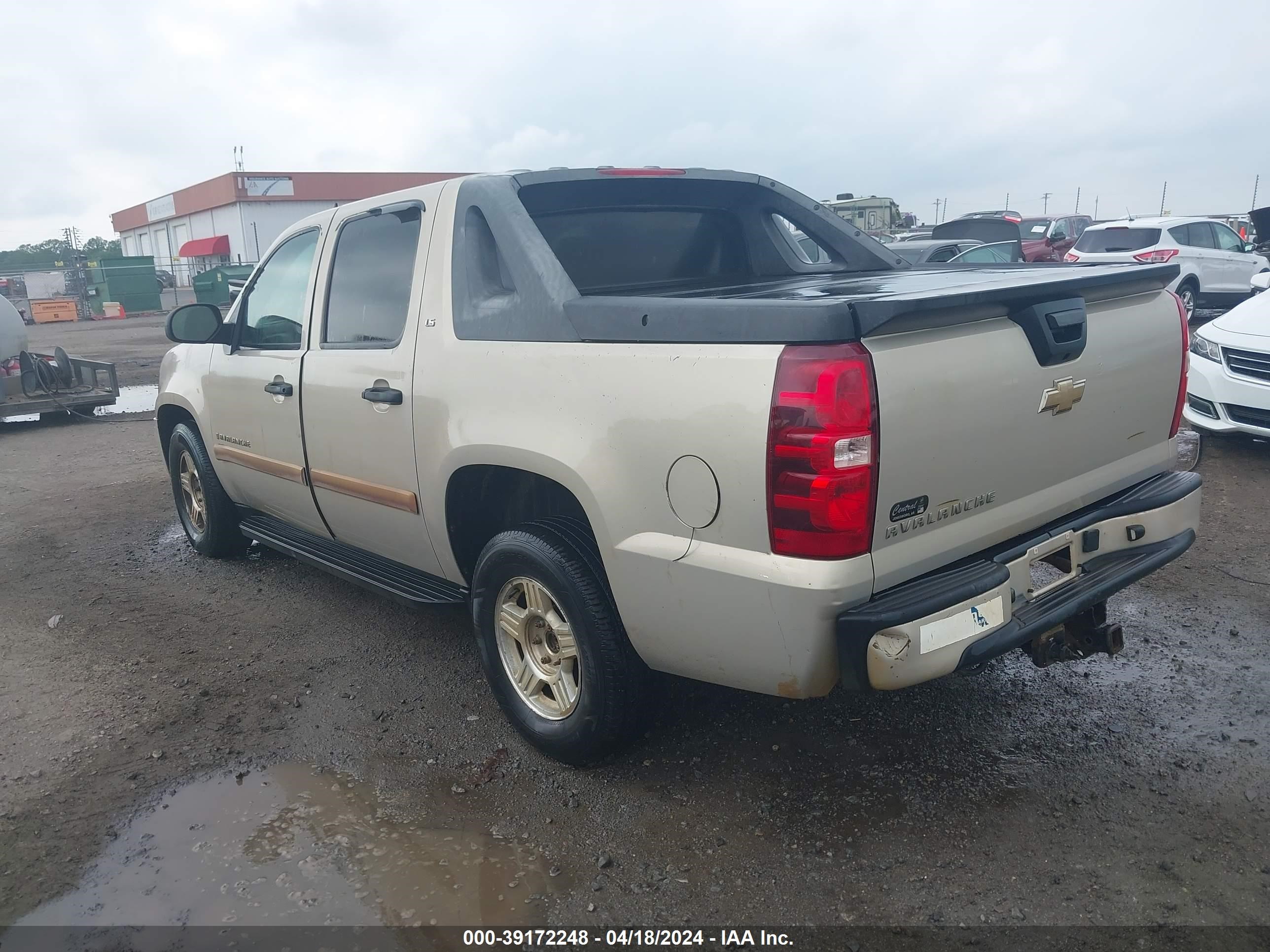 Photo 2 VIN: 3GNEC12J27G267551 - CHEVROLET AVALANCHE 