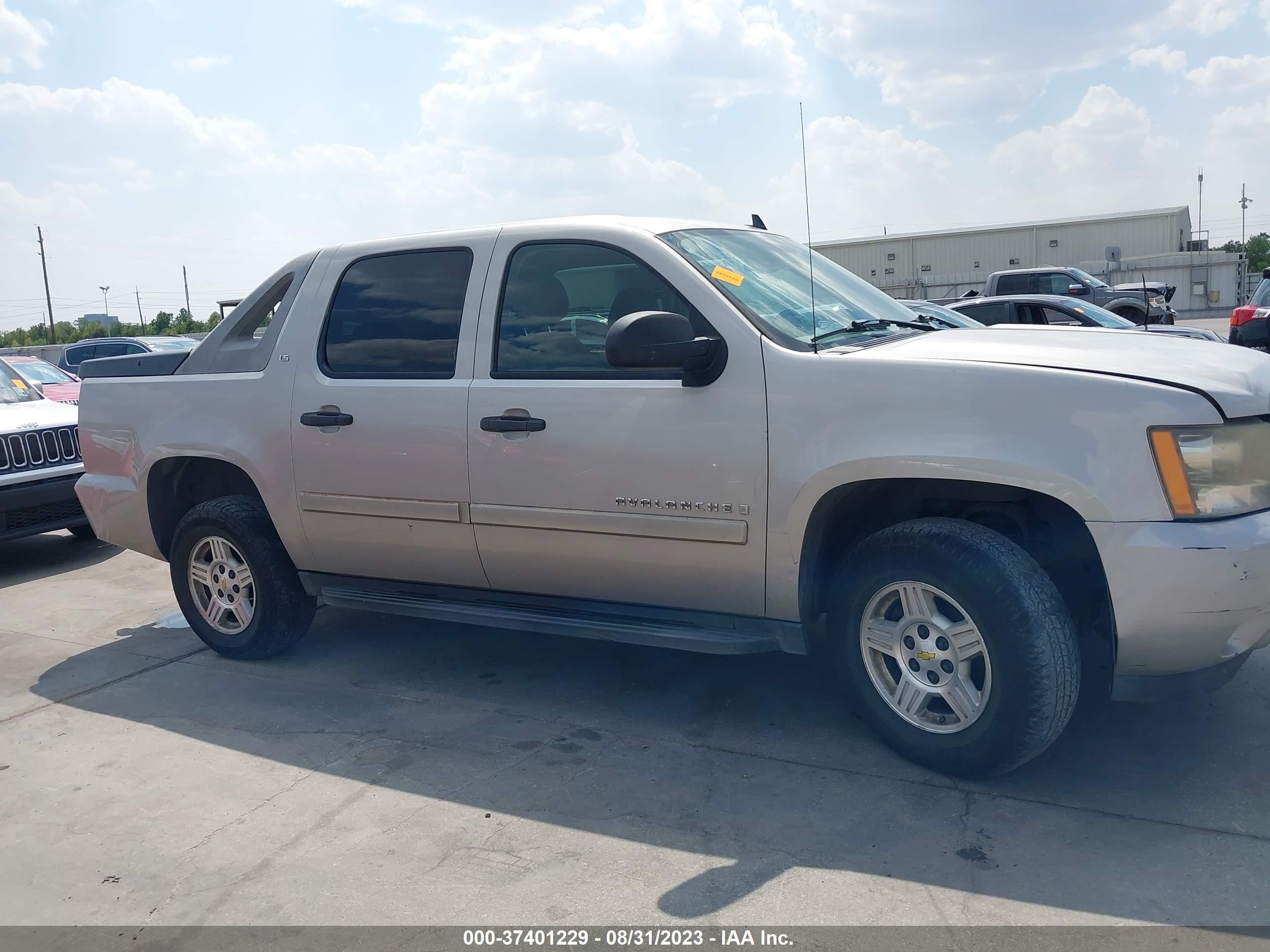 Photo 13 VIN: 3GNEC12J37G165644 - CHEVROLET AVALANCHE 