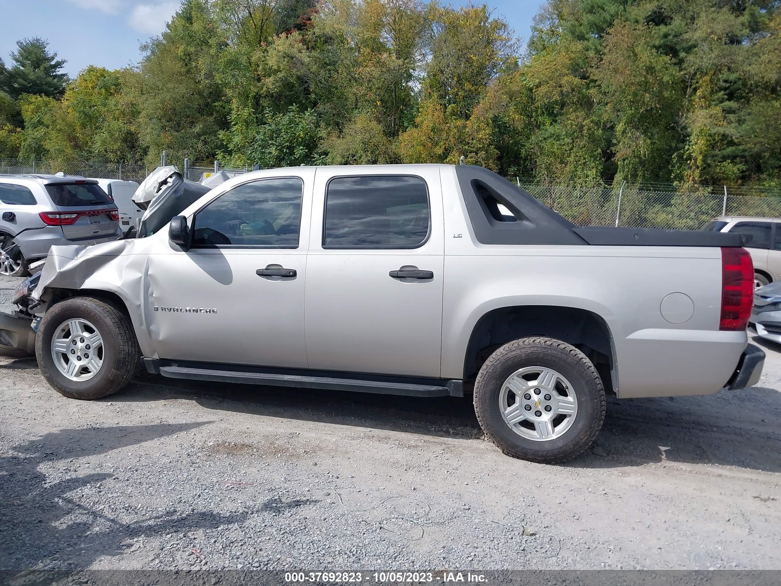 Photo 12 VIN: 3GNEC12J67G219762 - CHEVROLET AVALANCHE 