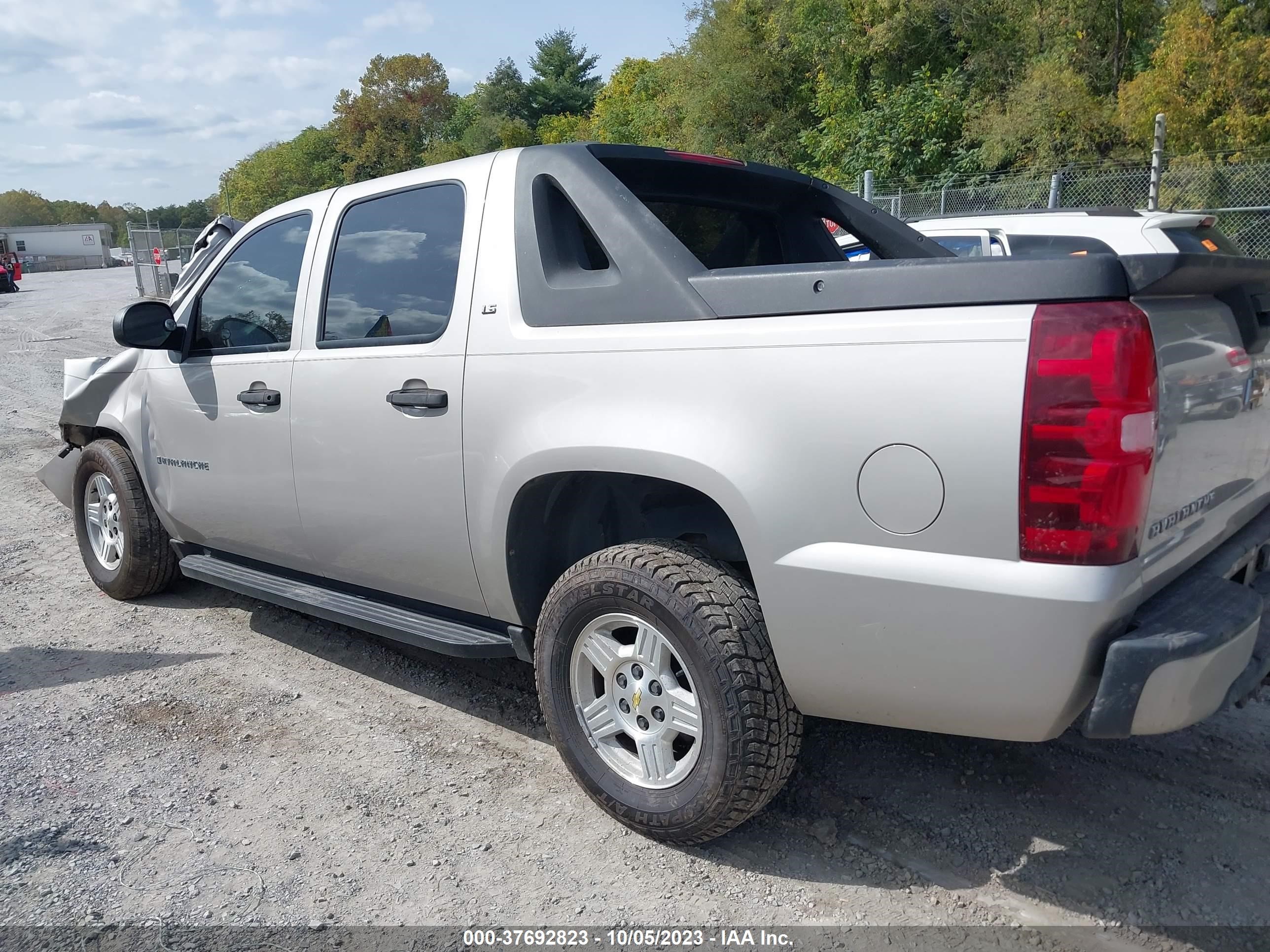 Photo 2 VIN: 3GNEC12J67G219762 - CHEVROLET AVALANCHE 