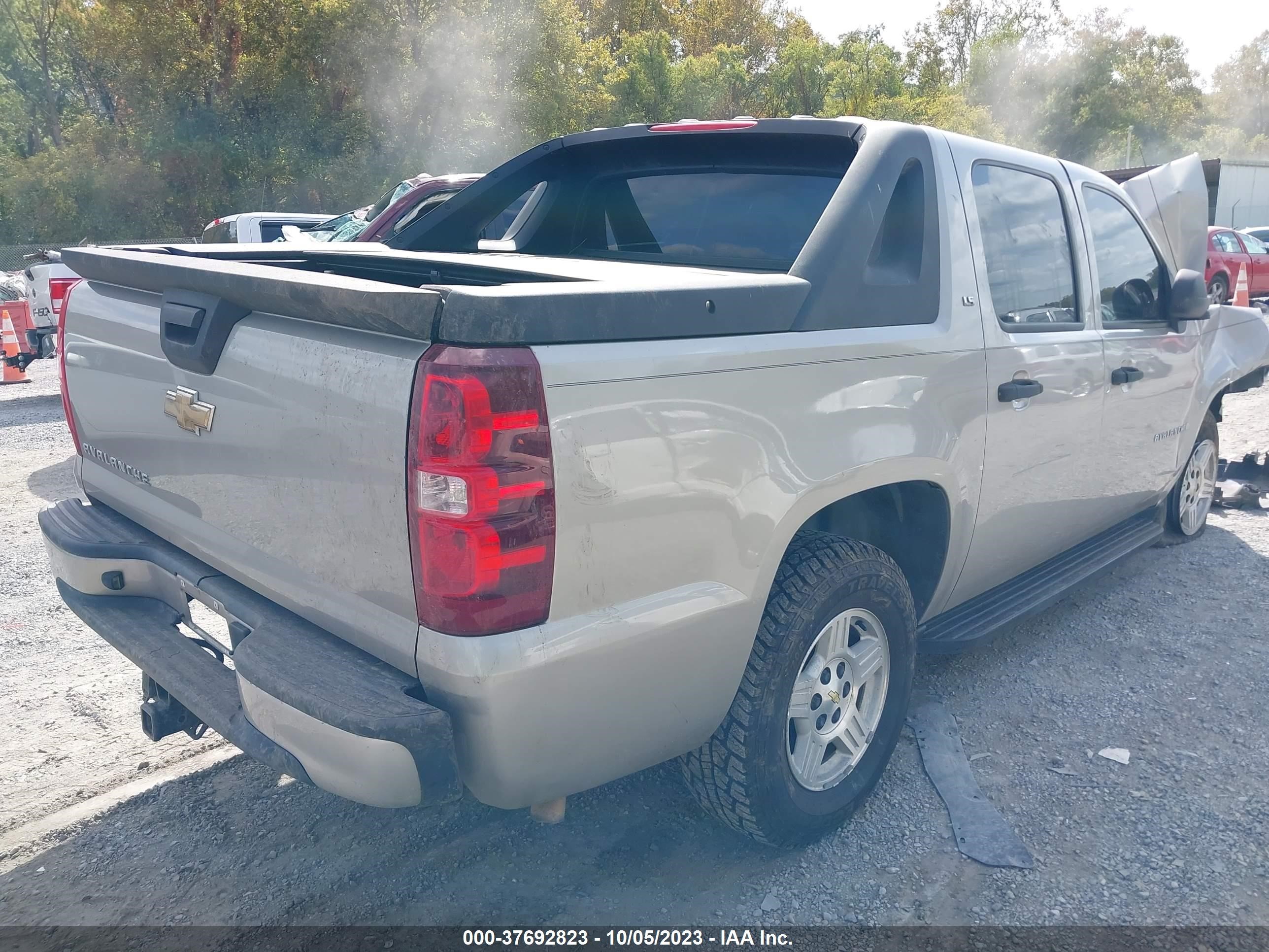 Photo 3 VIN: 3GNEC12J67G219762 - CHEVROLET AVALANCHE 