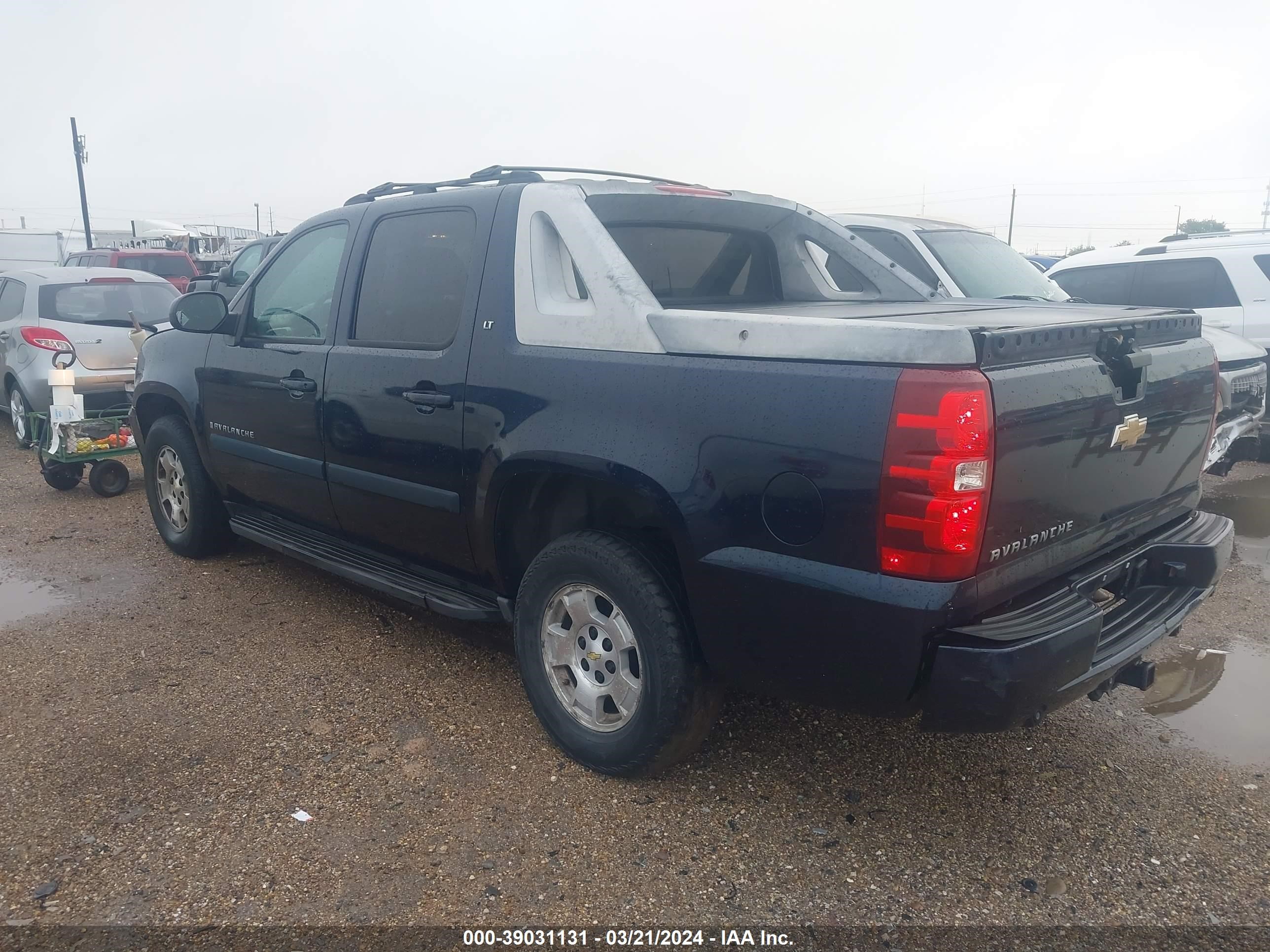 Photo 2 VIN: 3GNEC12J77G113191 - CHEVROLET AVALANCHE 