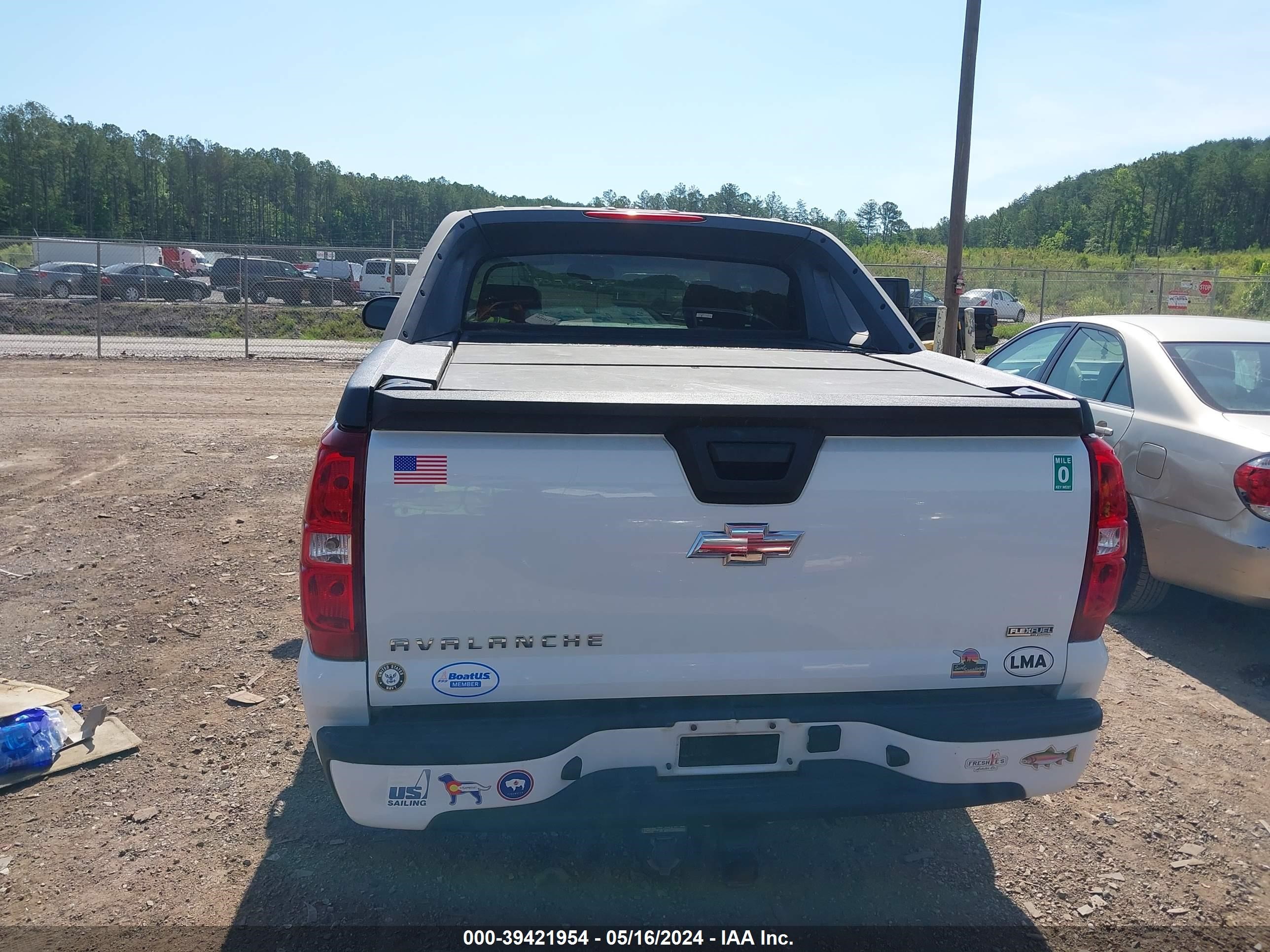 Photo 5 VIN: 3GNEC12JX7G138294 - CHEVROLET AVALANCHE 