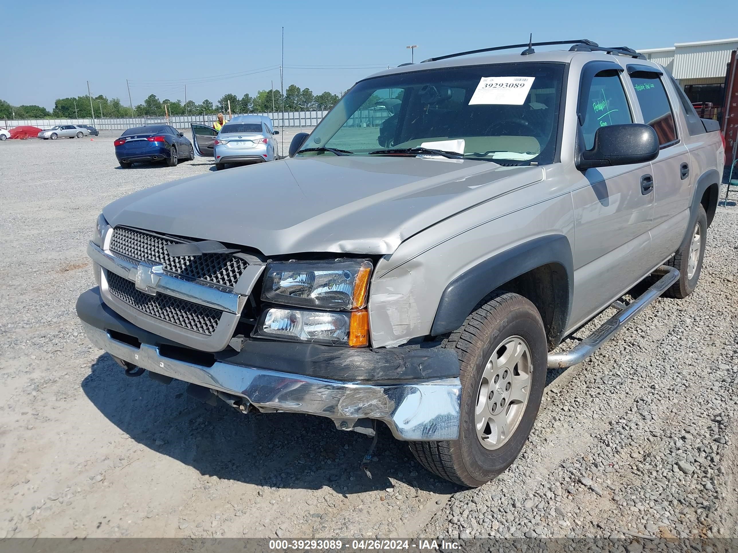 Photo 5 VIN: 3GNEC12T24G143633 - CHEVROLET AVALANCHE 