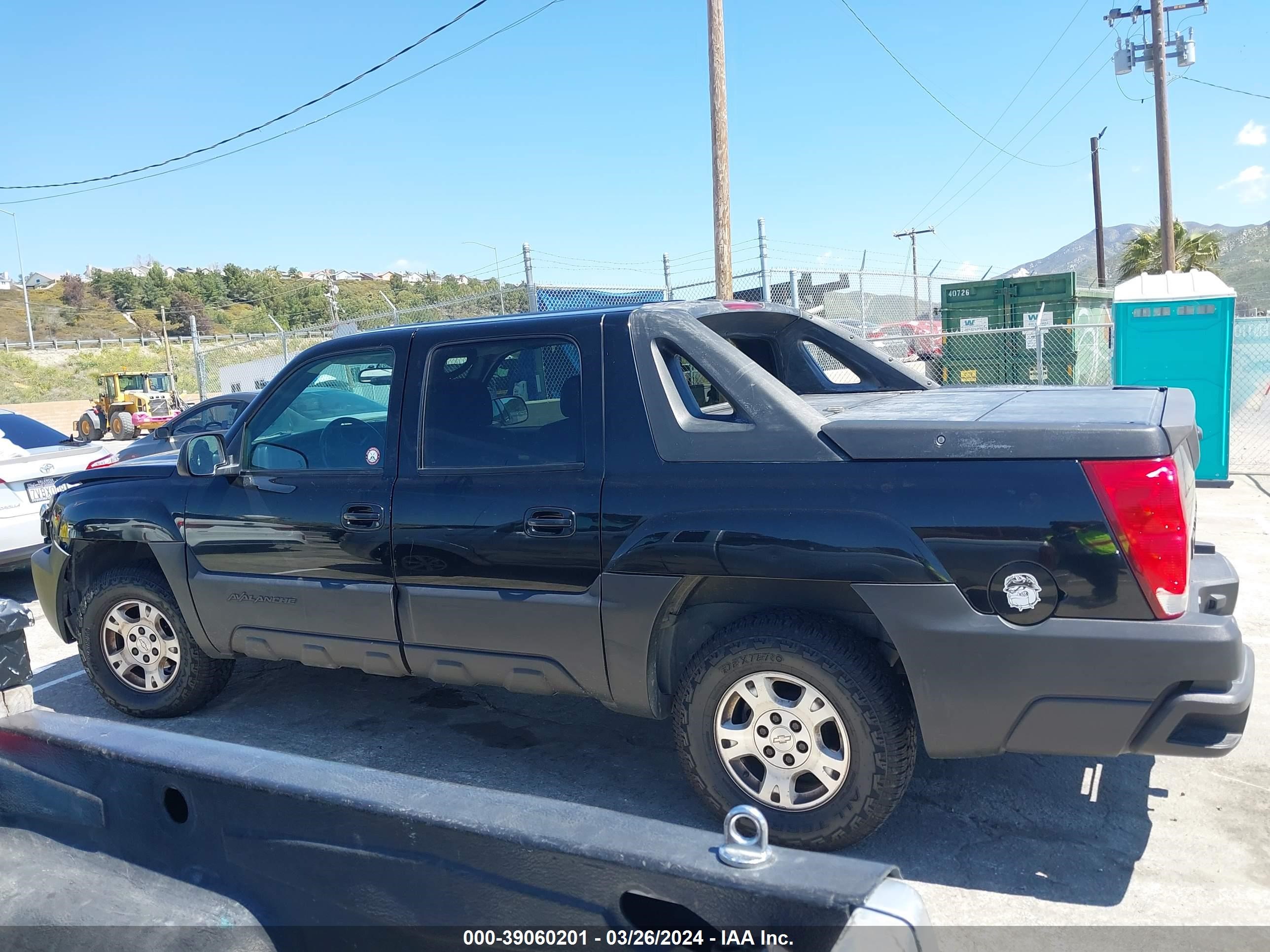 Photo 13 VIN: 3GNEC12T74G152702 - CHEVROLET AVALANCHE 