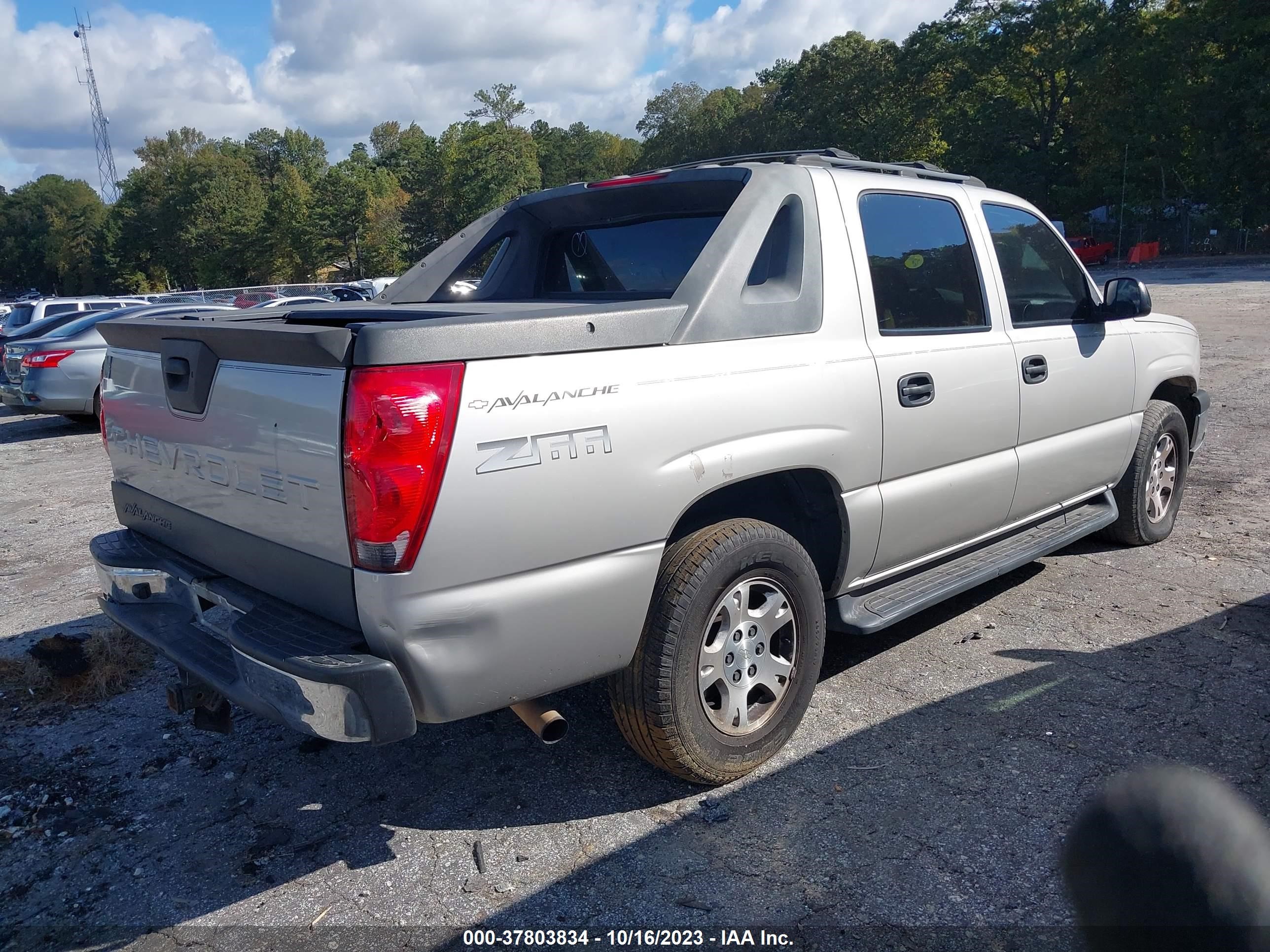 Photo 3 VIN: 3GNEC12T74G250998 - CHEVROLET AVALANCHE 