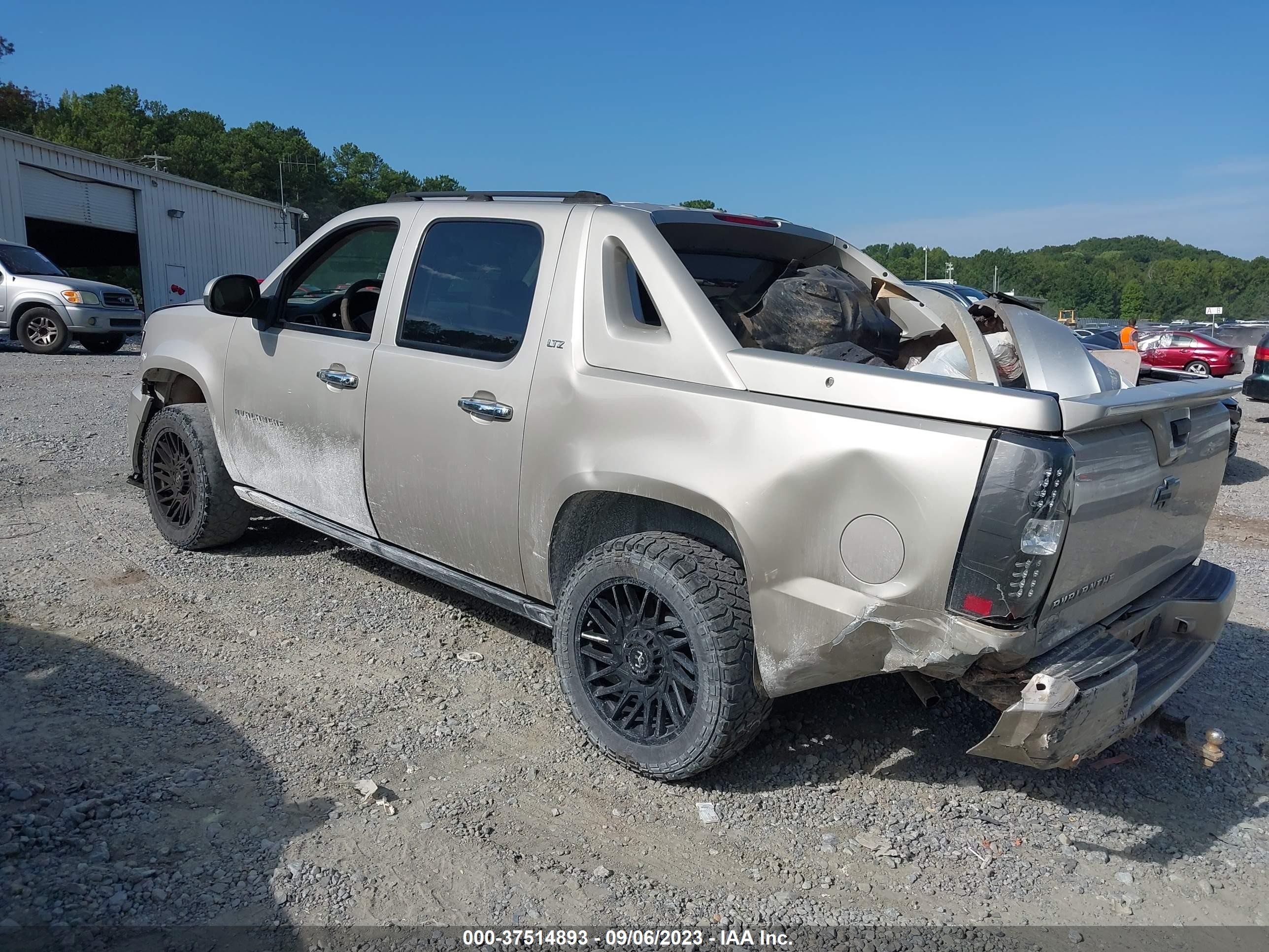 Photo 2 VIN: 3GNEC12YX7G213623 - CHEVROLET AVALANCHE 