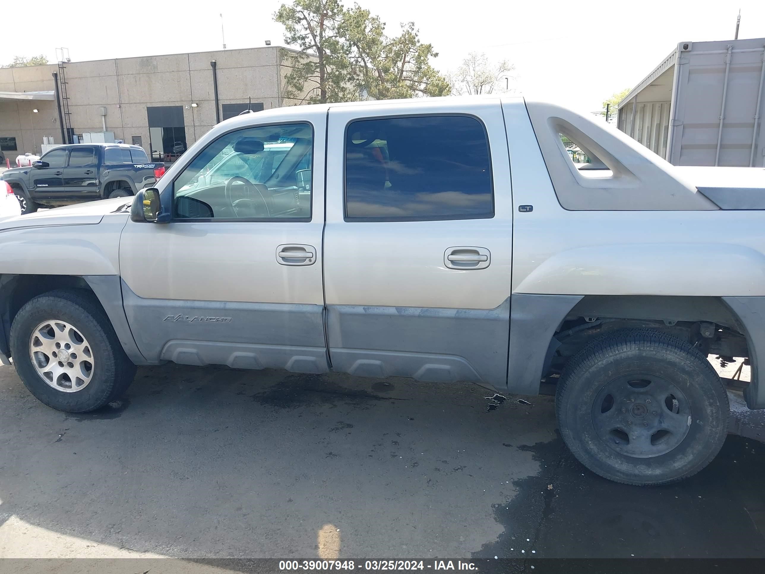 Photo 13 VIN: 3GNEC12Z05G141451 - CHEVROLET AVALANCHE 