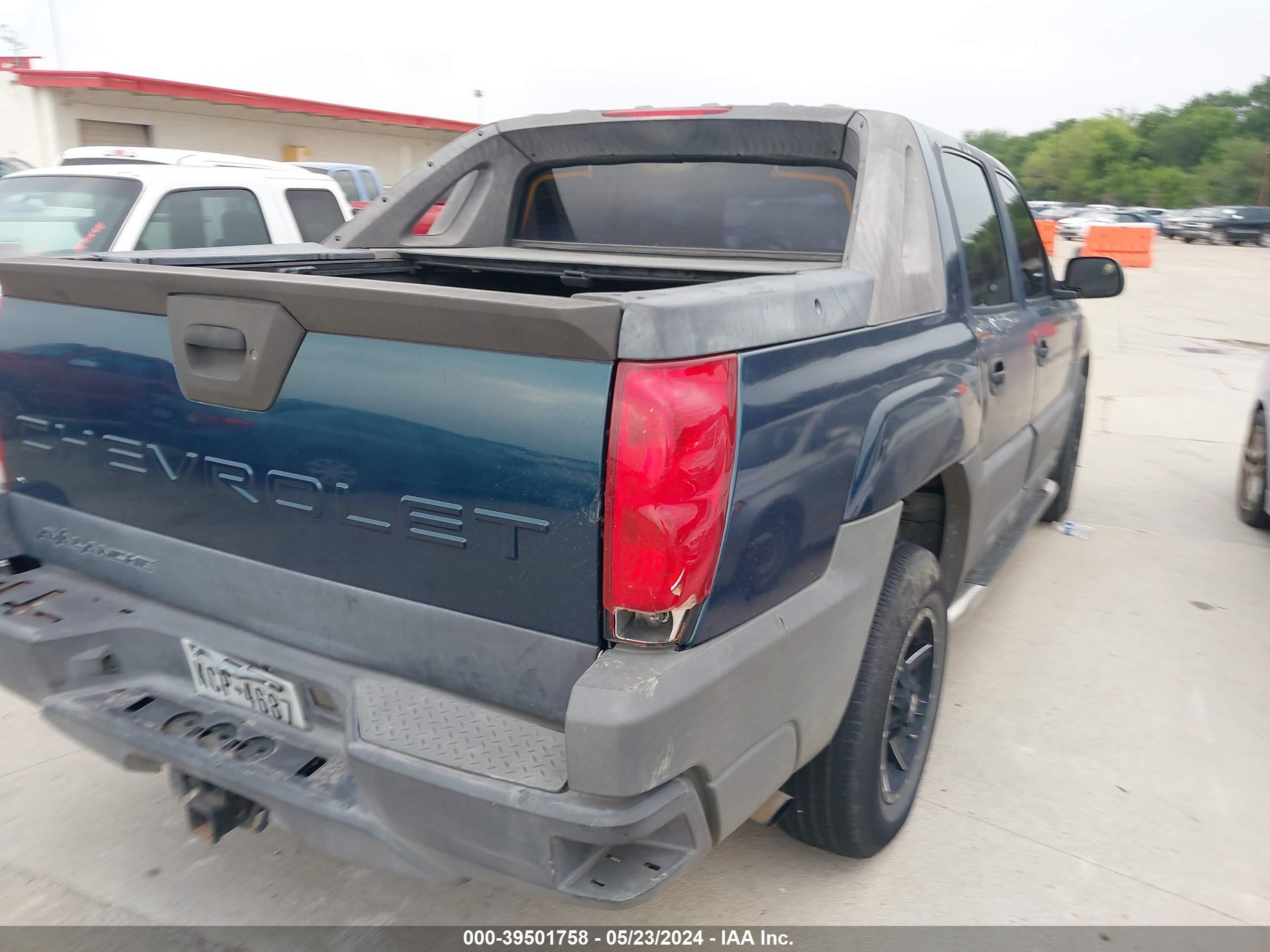 Photo 3 VIN: 3GNEC12Z25G125882 - CHEVROLET AVALANCHE 