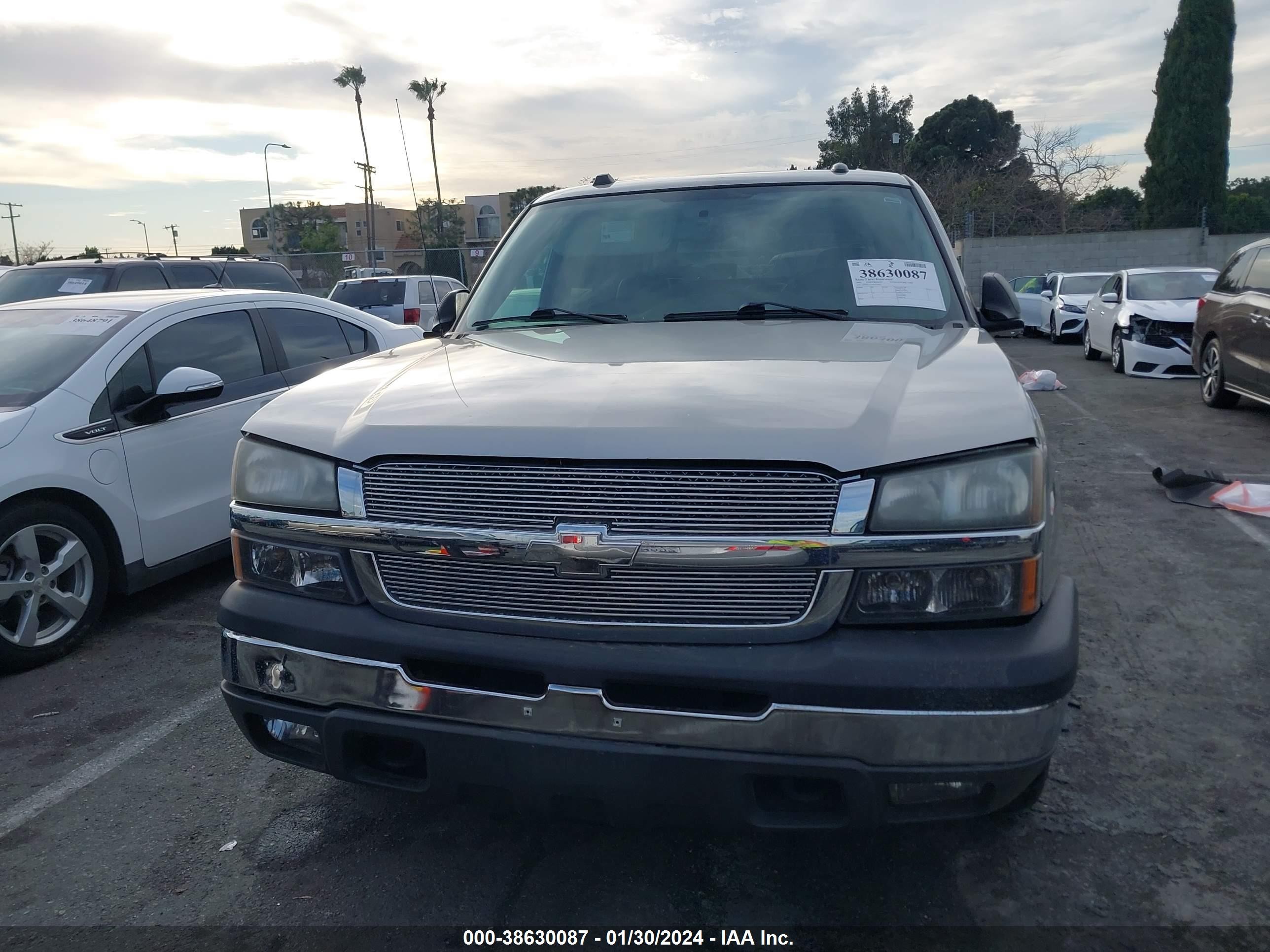 Photo 10 VIN: 3GNEC12Z75G120581 - CHEVROLET AVALANCHE 