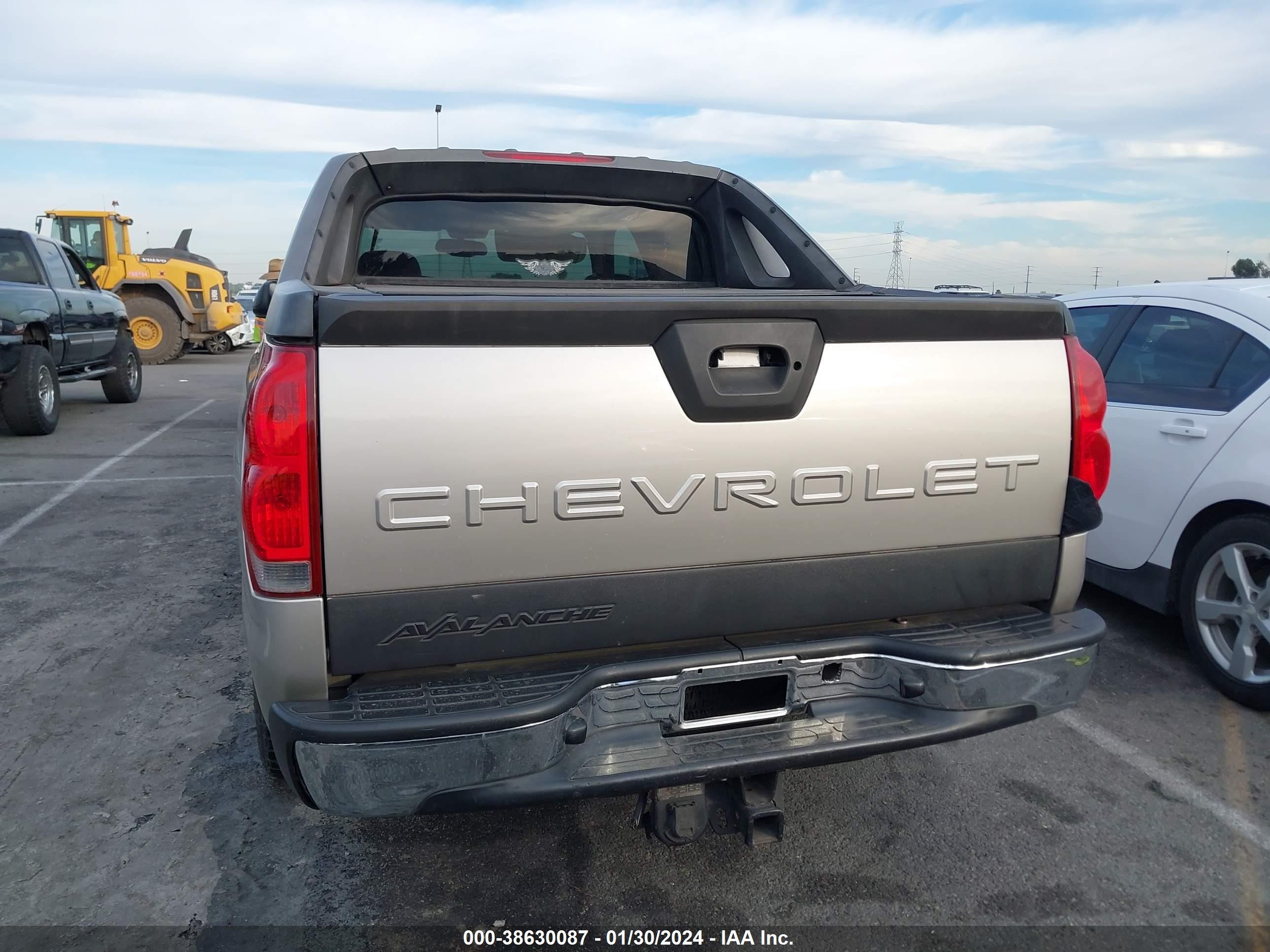 Photo 14 VIN: 3GNEC12Z75G120581 - CHEVROLET AVALANCHE 