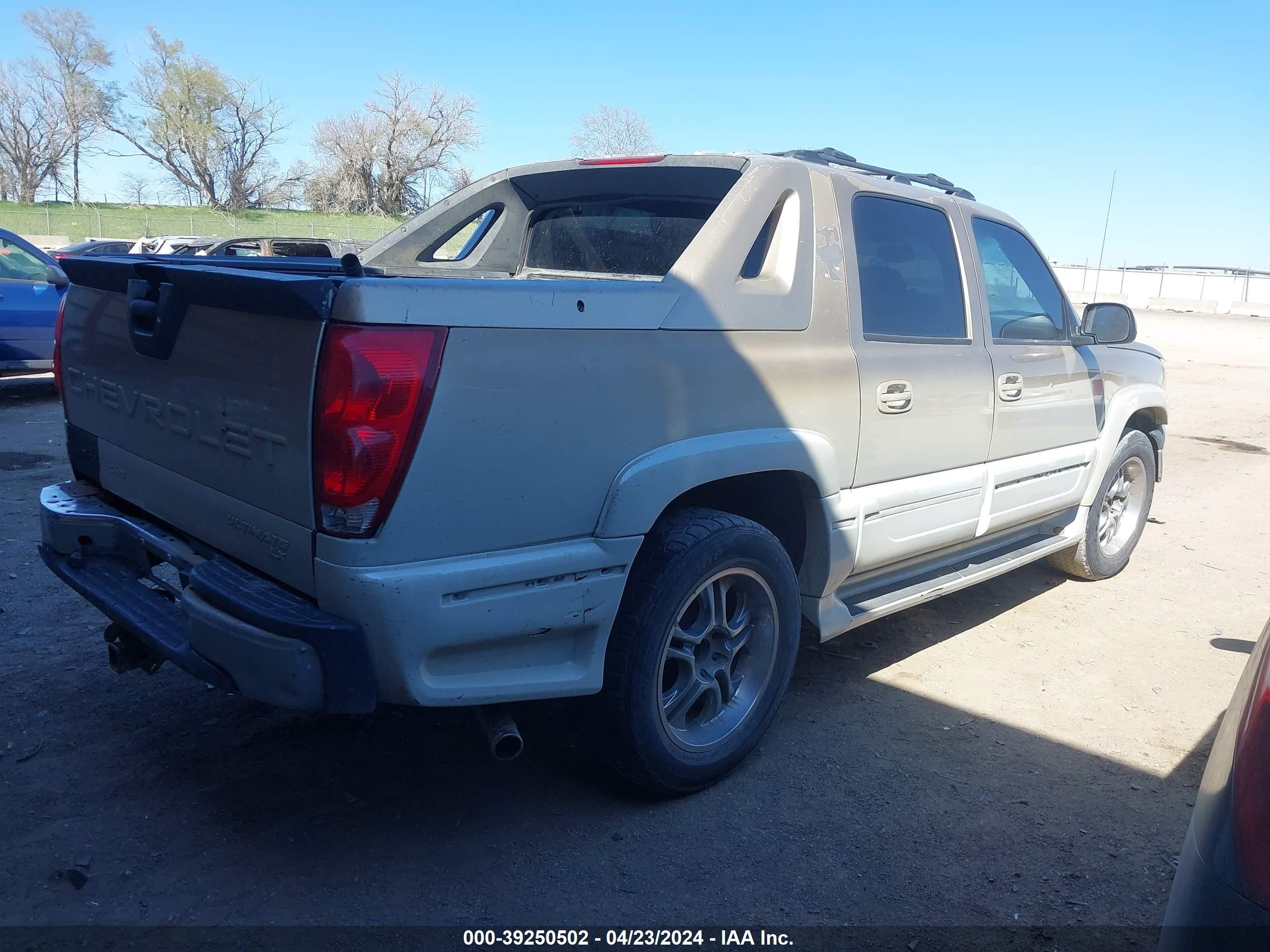 Photo 3 VIN: 3GNEC12Z86G118288 - CHEVROLET AVALANCHE 