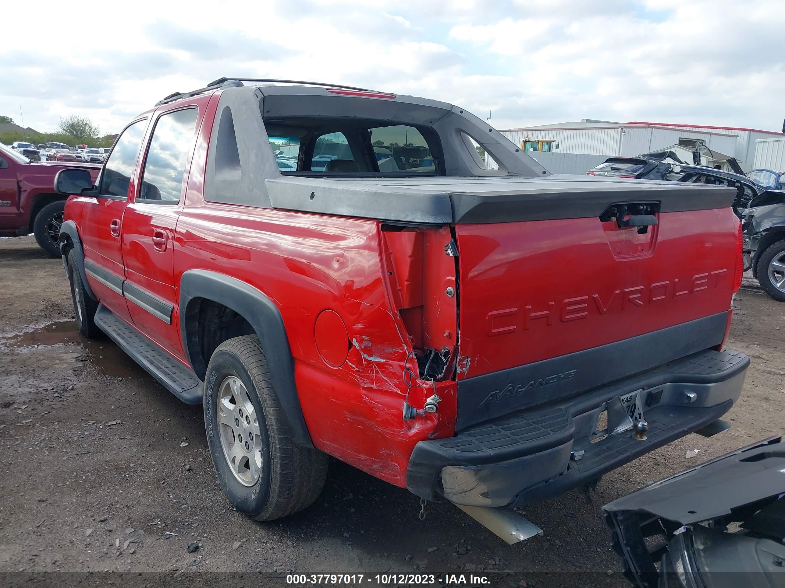 Photo 2 VIN: 3GNEC12Z86G126987 - CHEVROLET AVALANCHE 