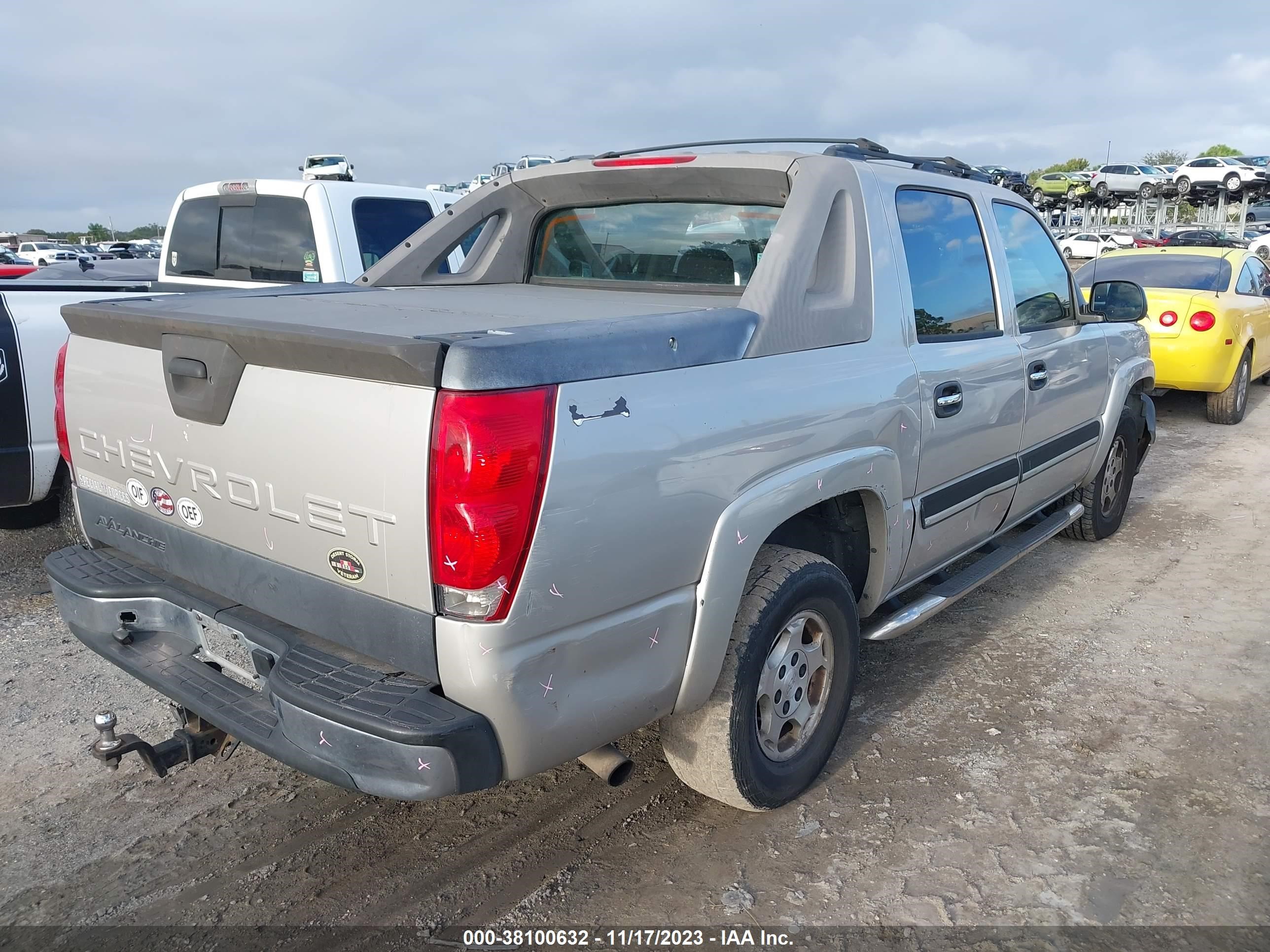 Photo 3 VIN: 3GNEC12Z86G195159 - CHEVROLET AVALANCHE 